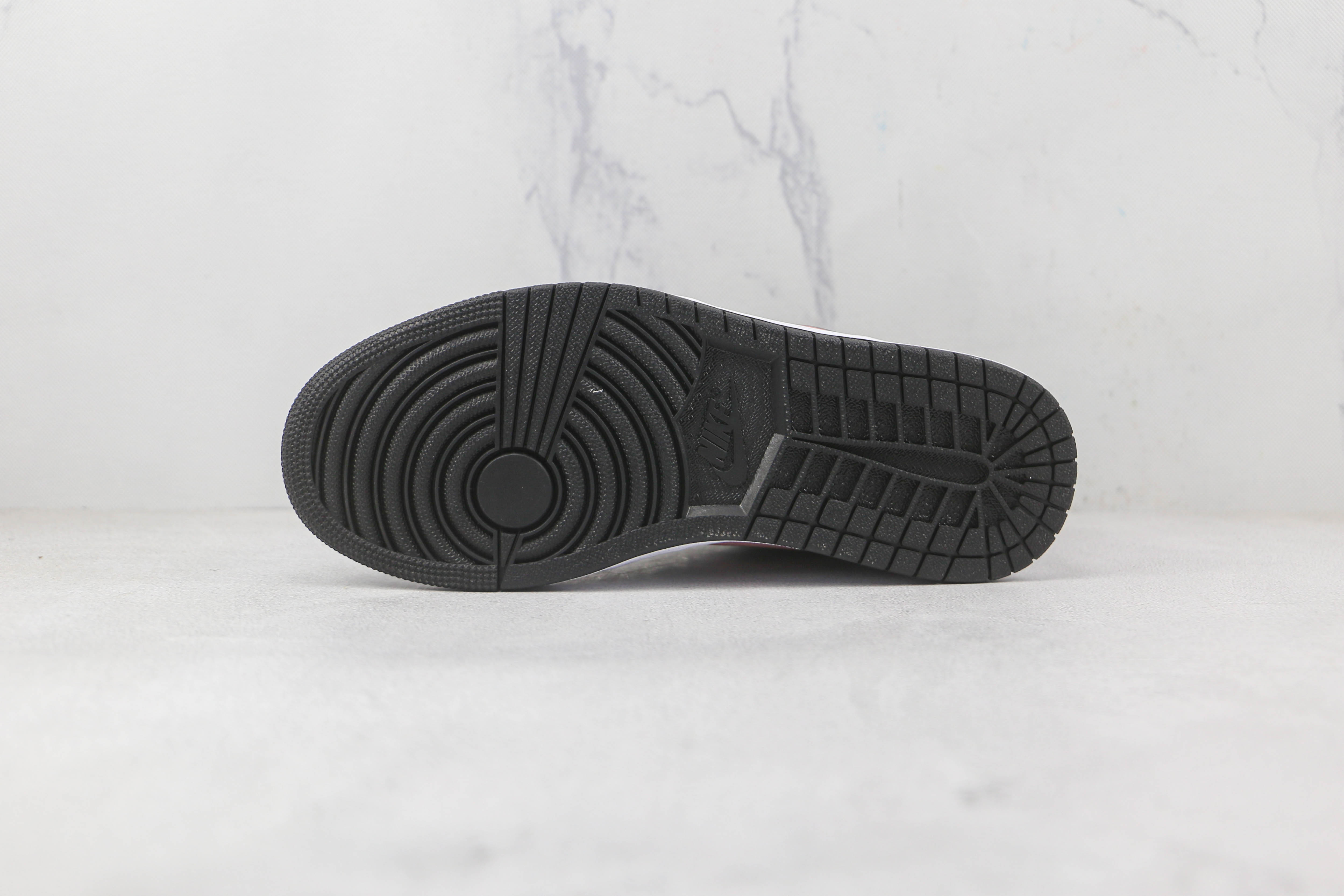 Air Jordan 1 Low White And Black Powder