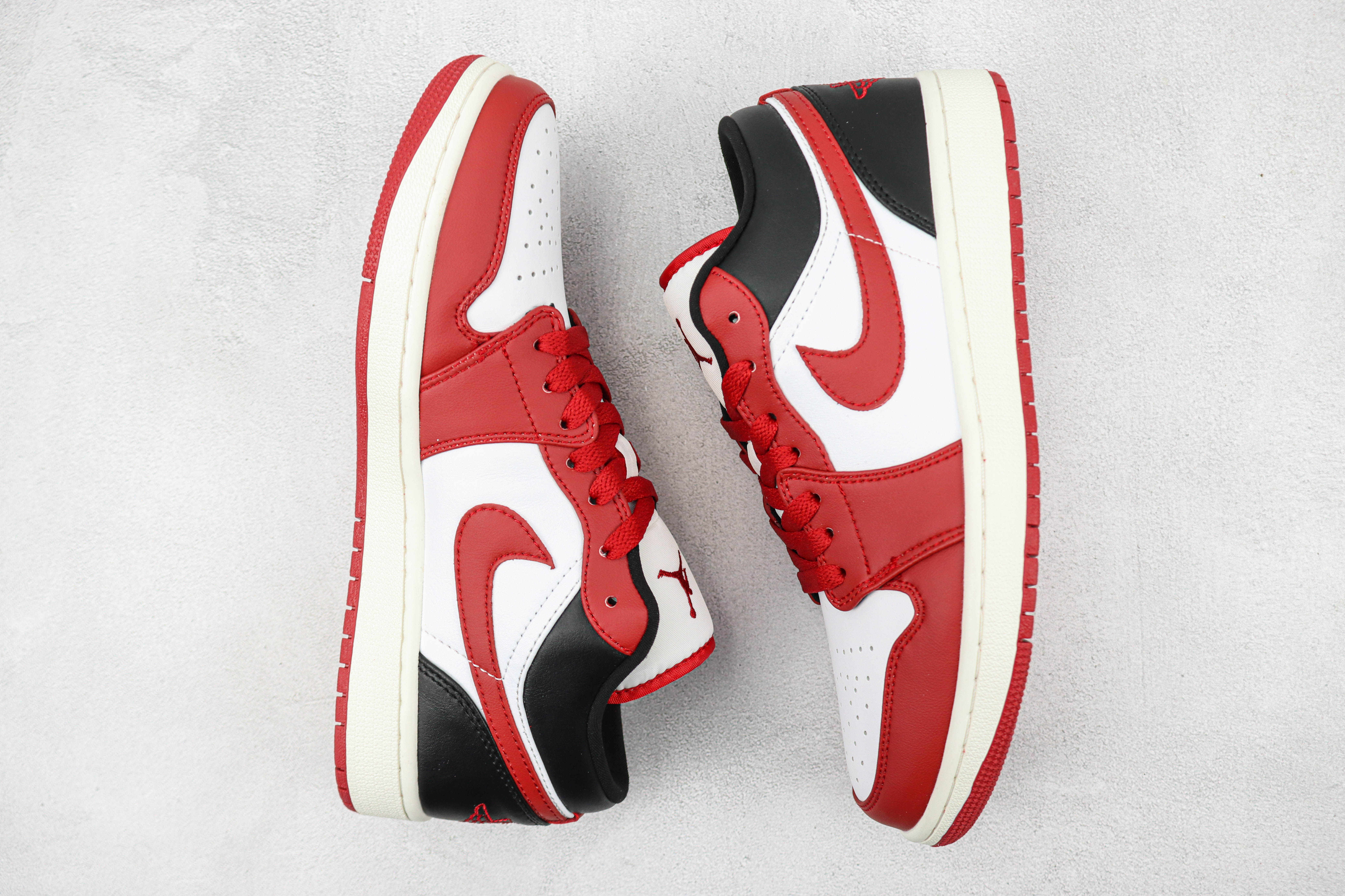 Air Jordan aj1 Low White, Red, And Black
