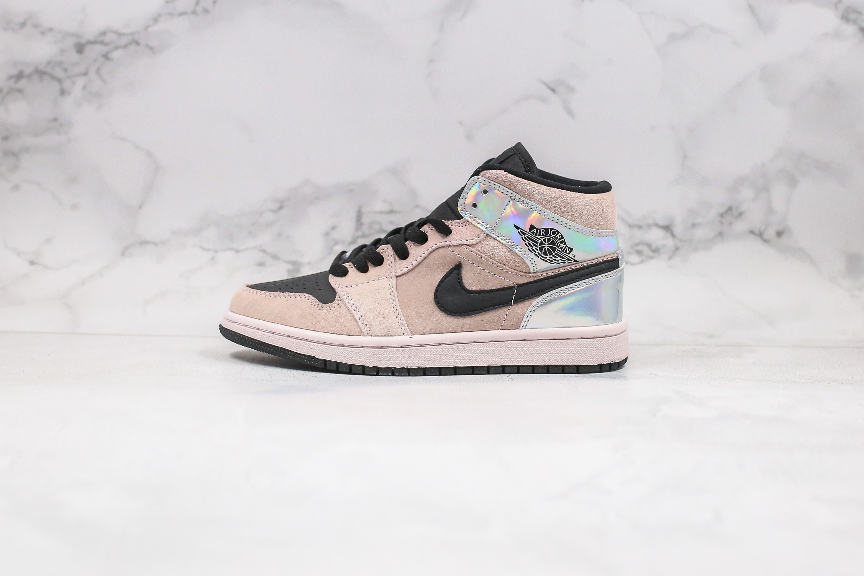 Air Jordan 1 Mid Iridescent