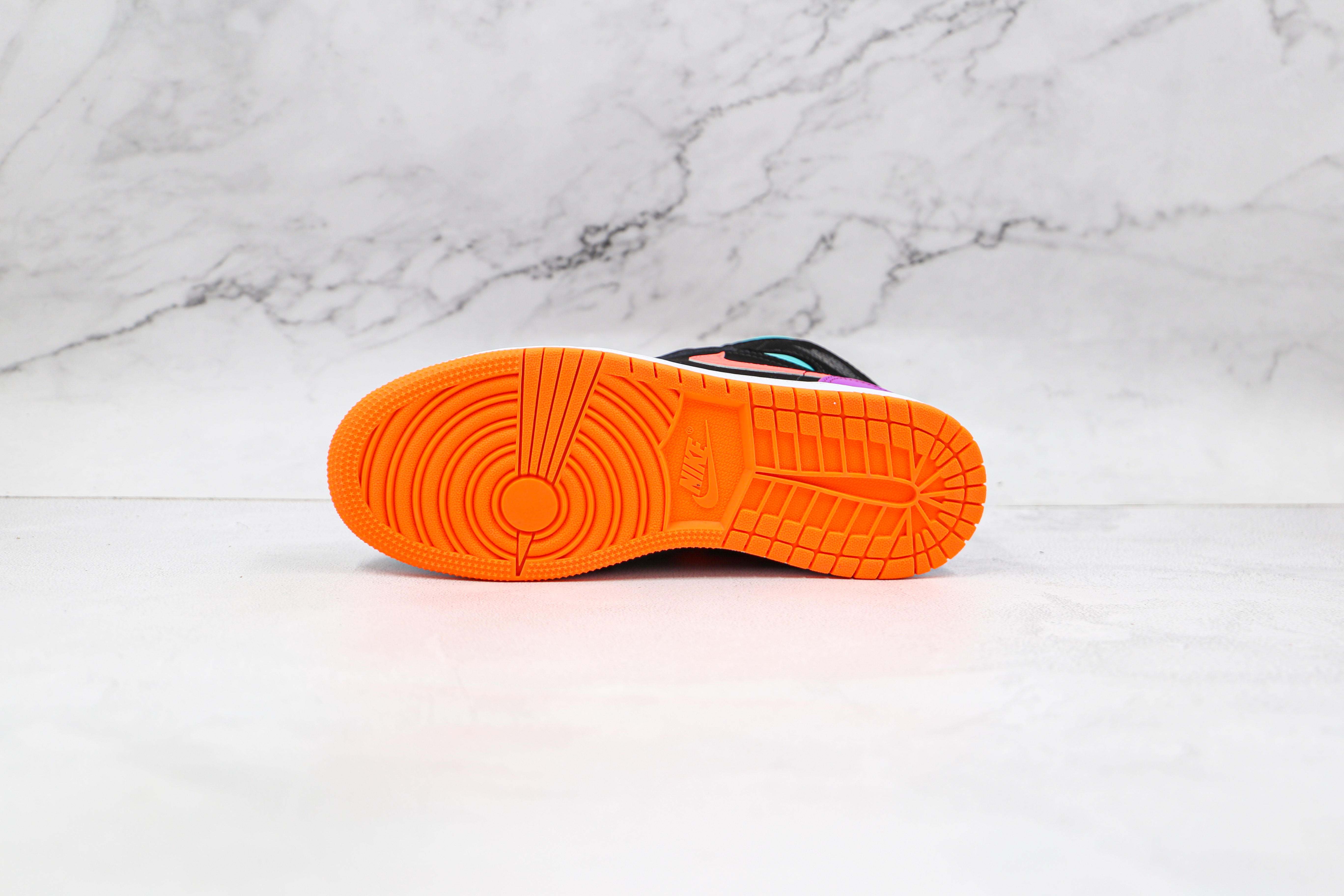 Air Jordan 1 Mid Candy