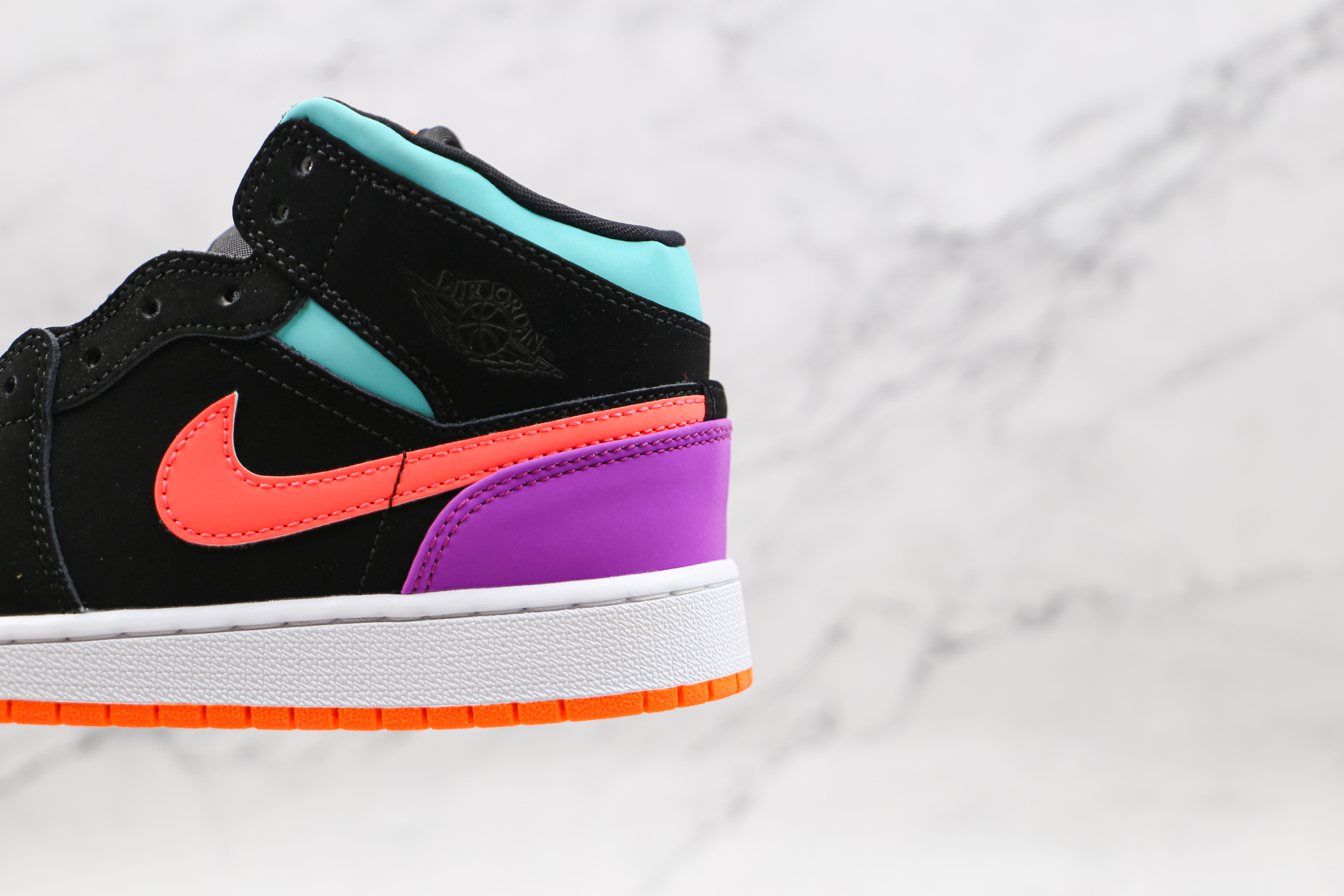 Air Jordan 1 Mid Candy