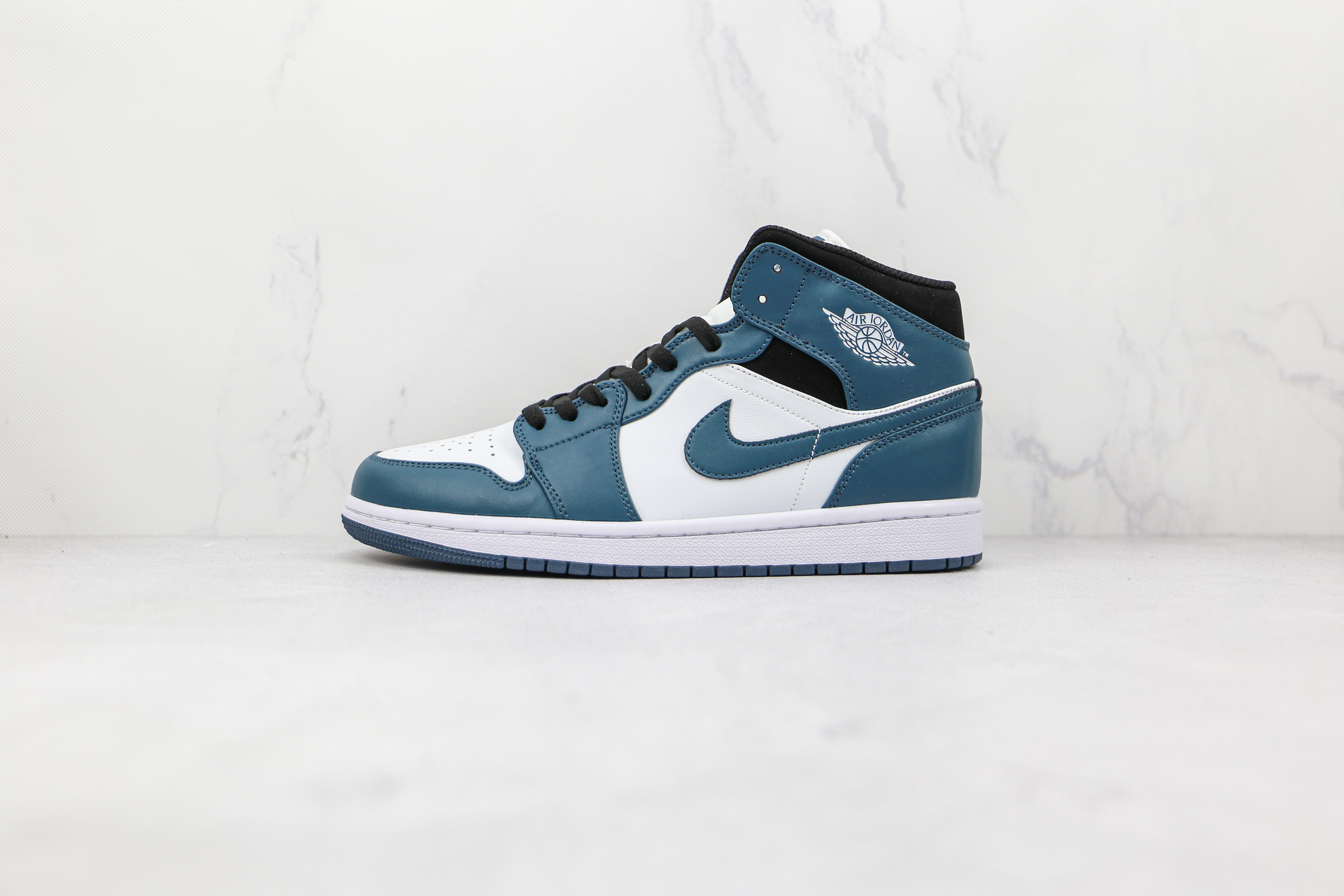 Air Jordan 1 Mid Dark Teal