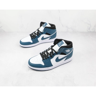 Air Jordan 1 Mid Dark Teal 02