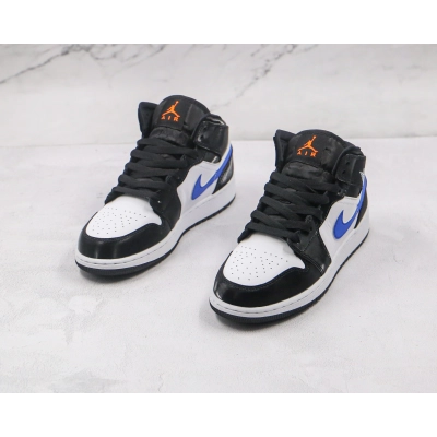 Air Jordan 1 Mid Astronomy Blue 02