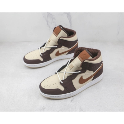 Air Jordan 1 Mid Basalt 02