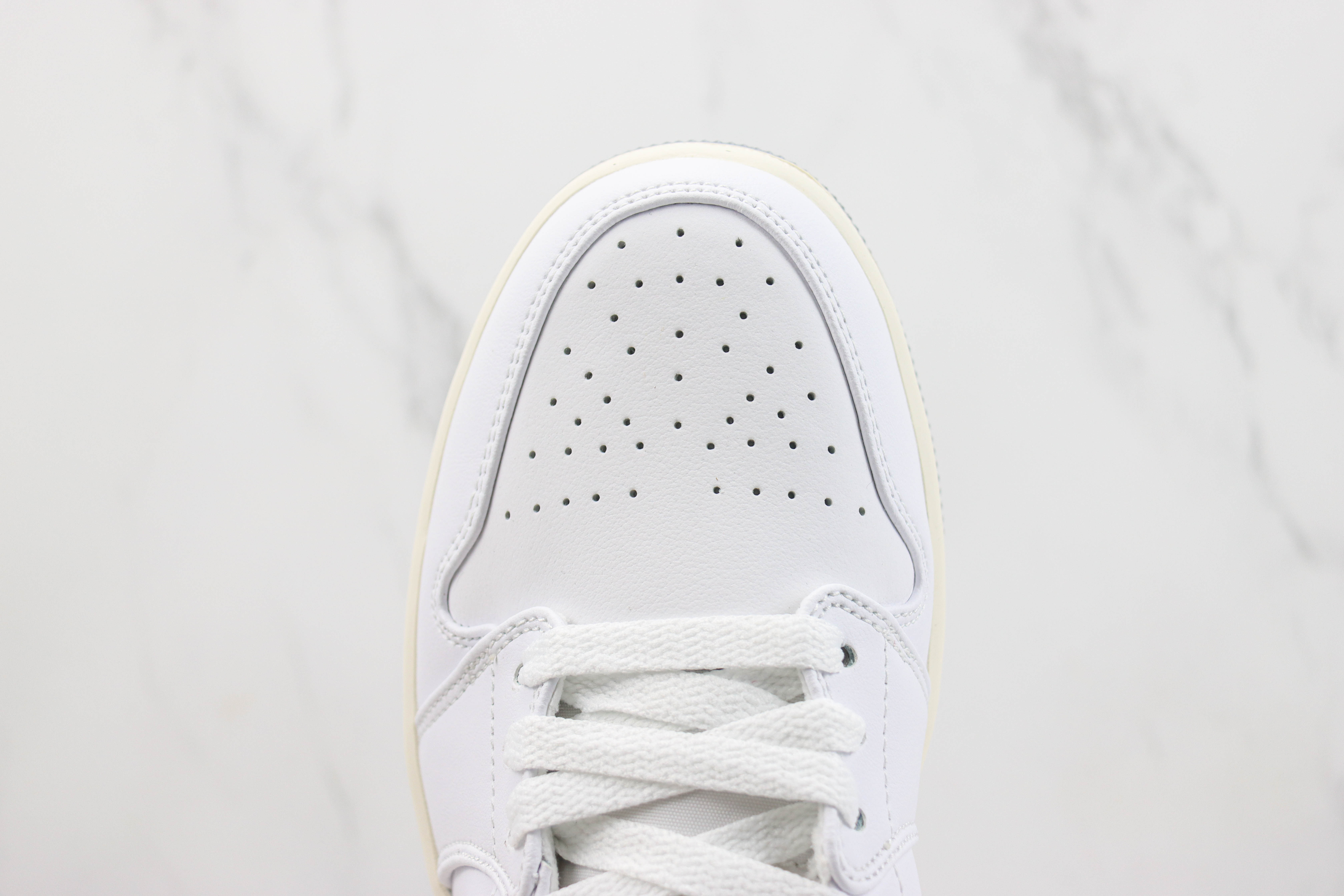 Air Jordan 1 Mid Xin Hui