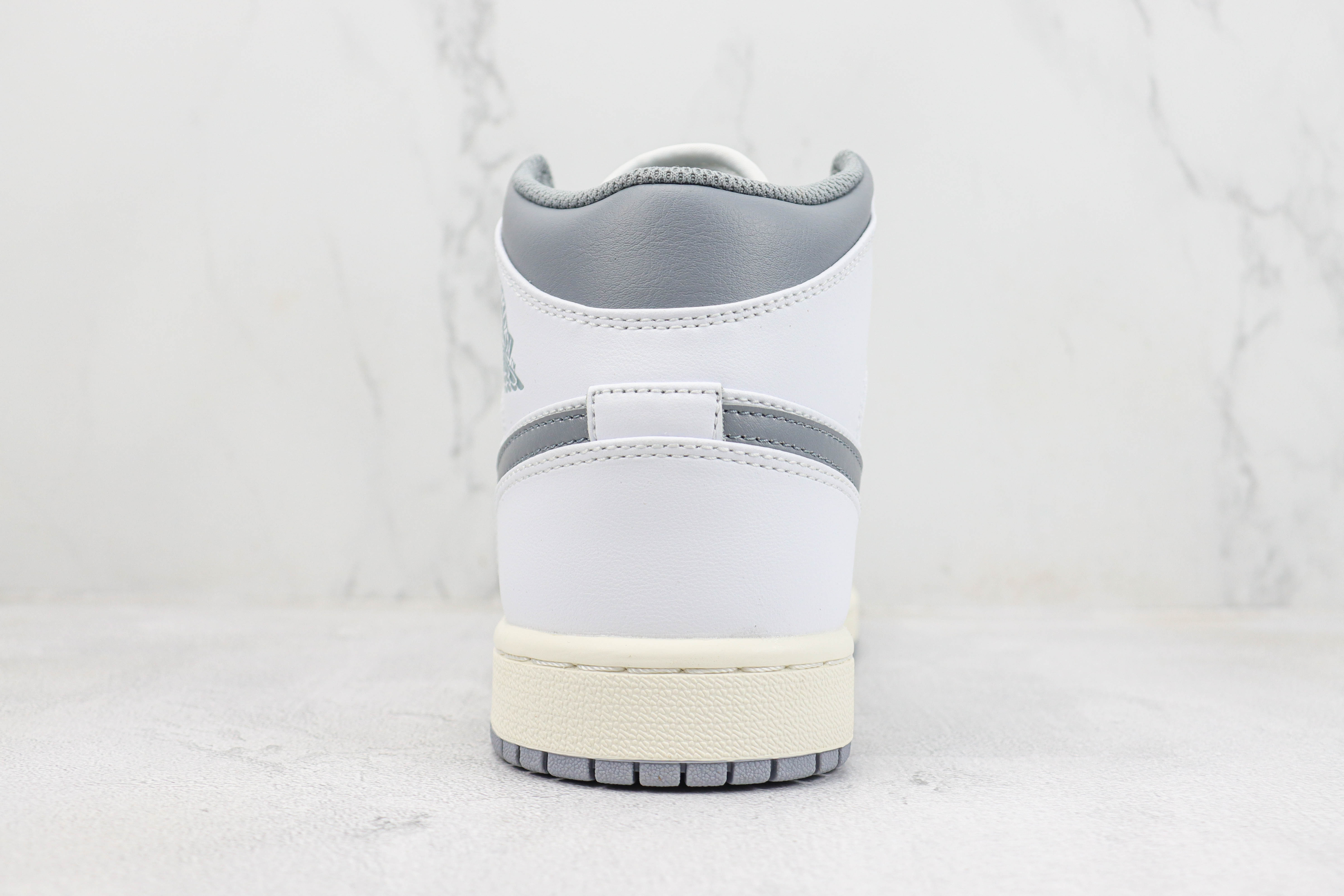 Air Jordan 1 Mid Xin Hui