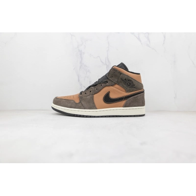 Air Jordan 1 Mid SE Dark Chocolate 01