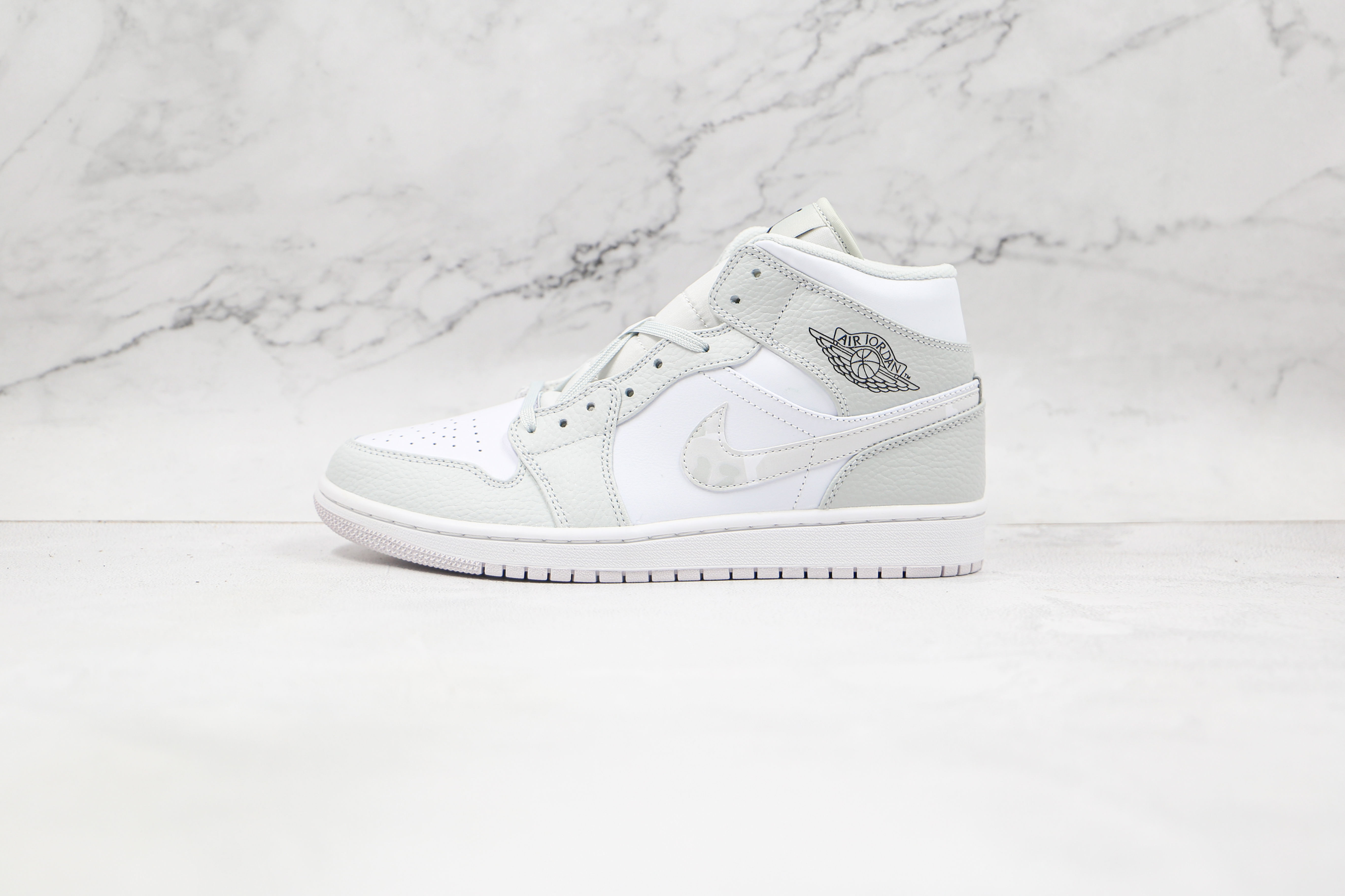 Air Jordan 1 Mid Grey Camo