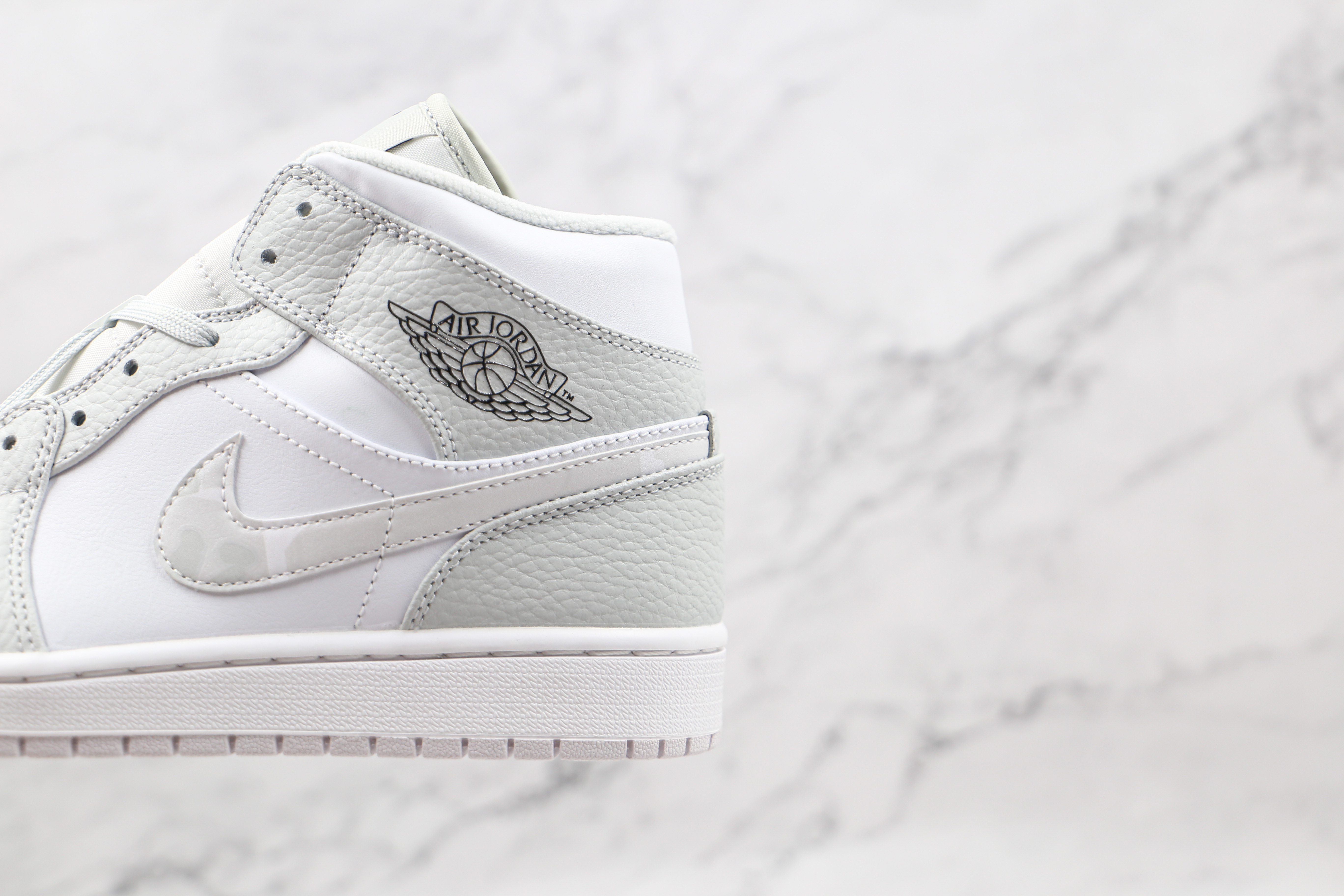 Air Jordan 1 Mid Grey Camo