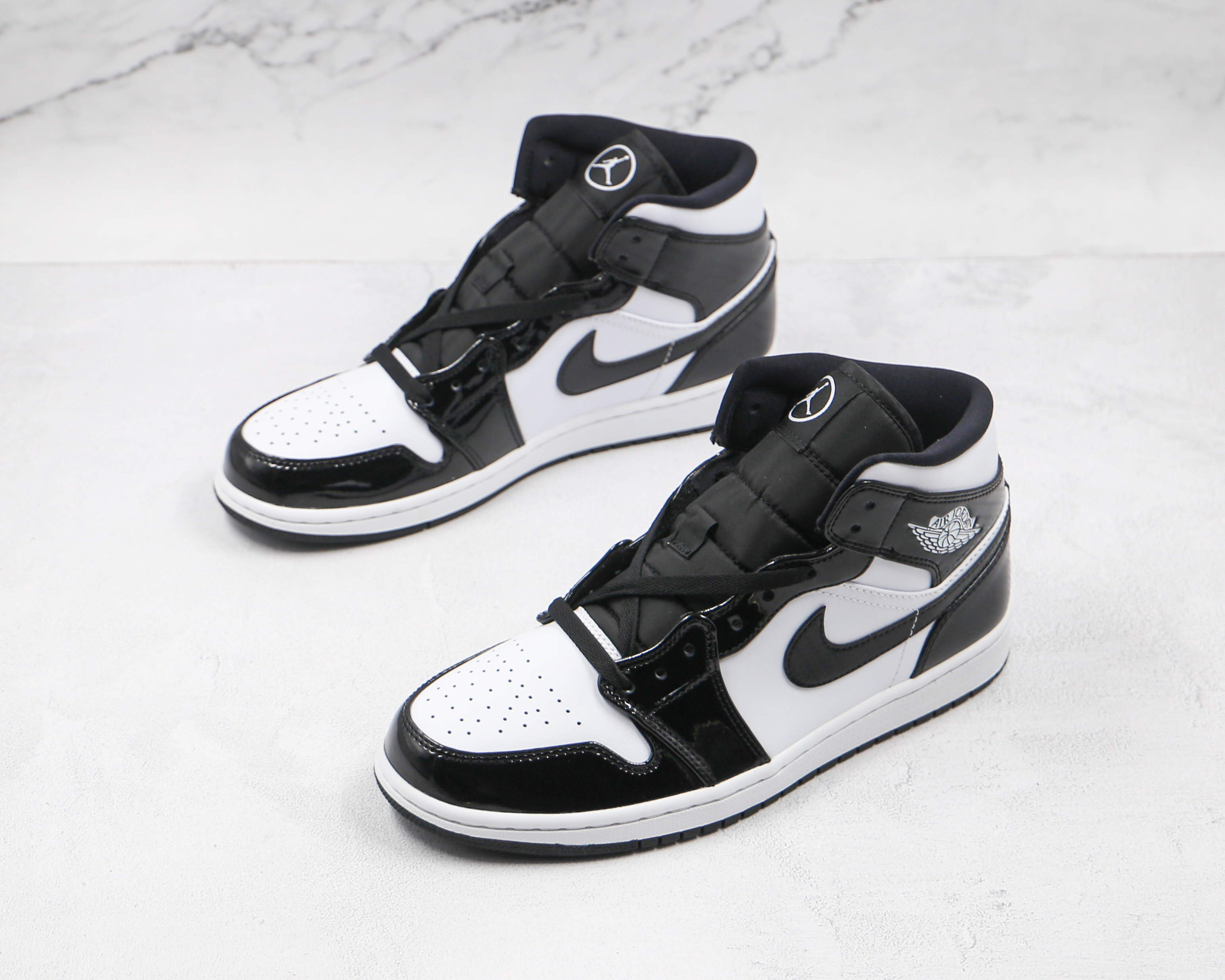Air Jordan 1 Mid SE ASW Black and White