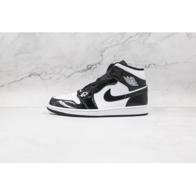 Air Jordan 1 Mid SE ASW Black and White 01