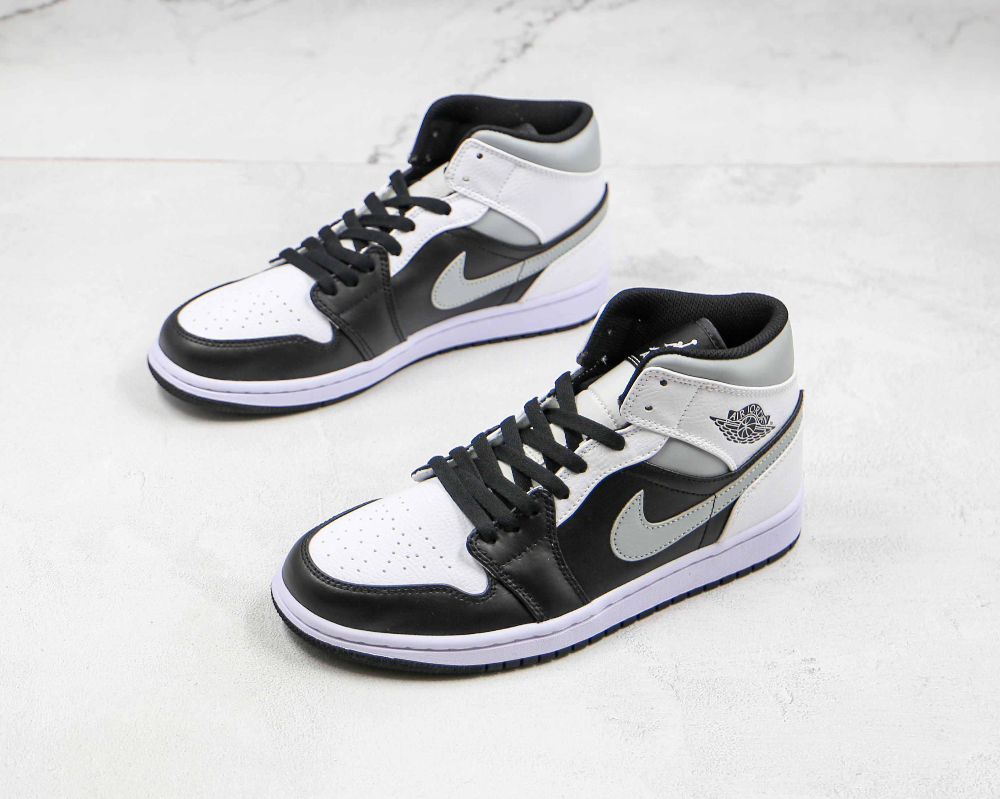 Air Jordan 1 Mid “White Shadow”