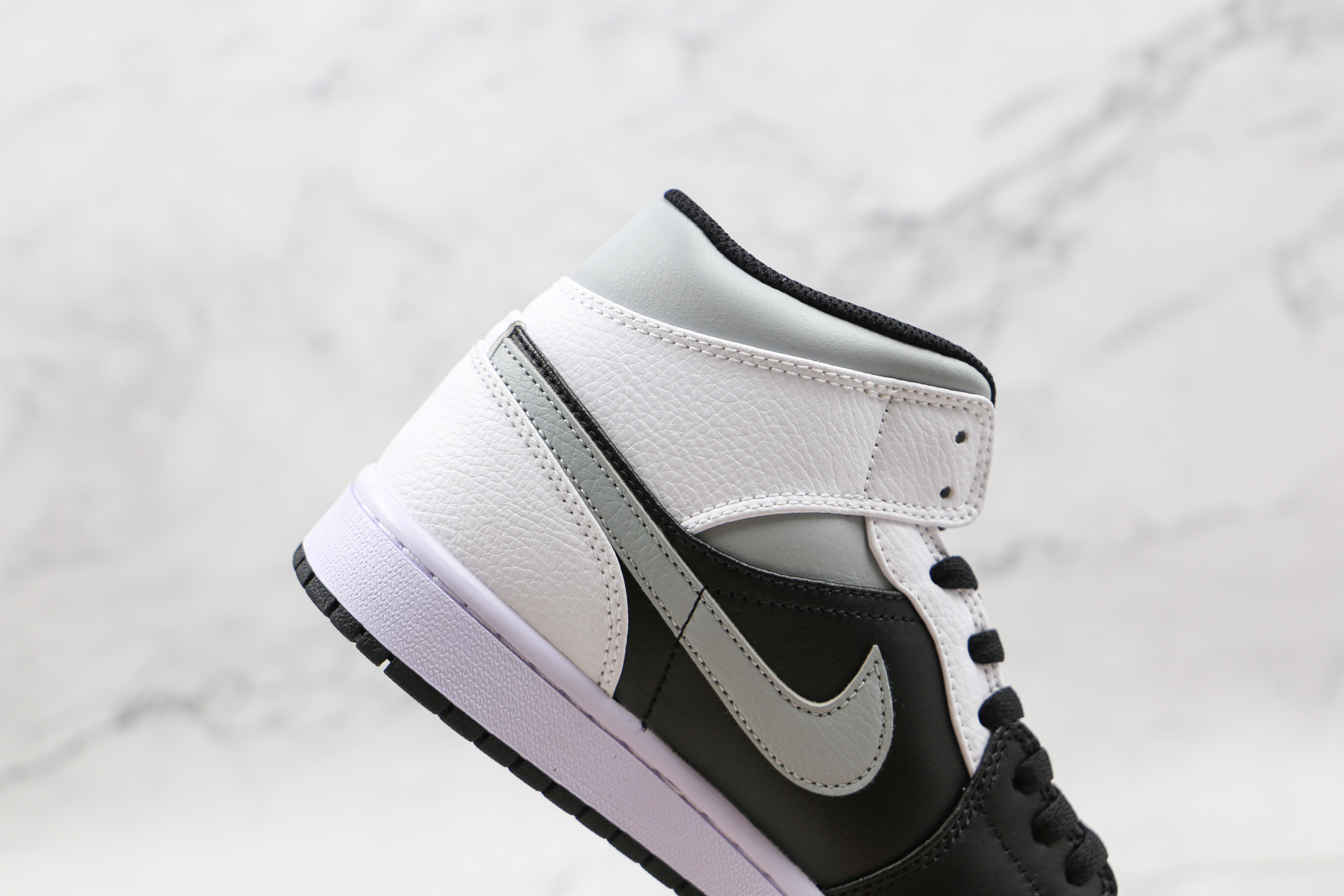 Air Jordan 1 Mid “White Shadow”