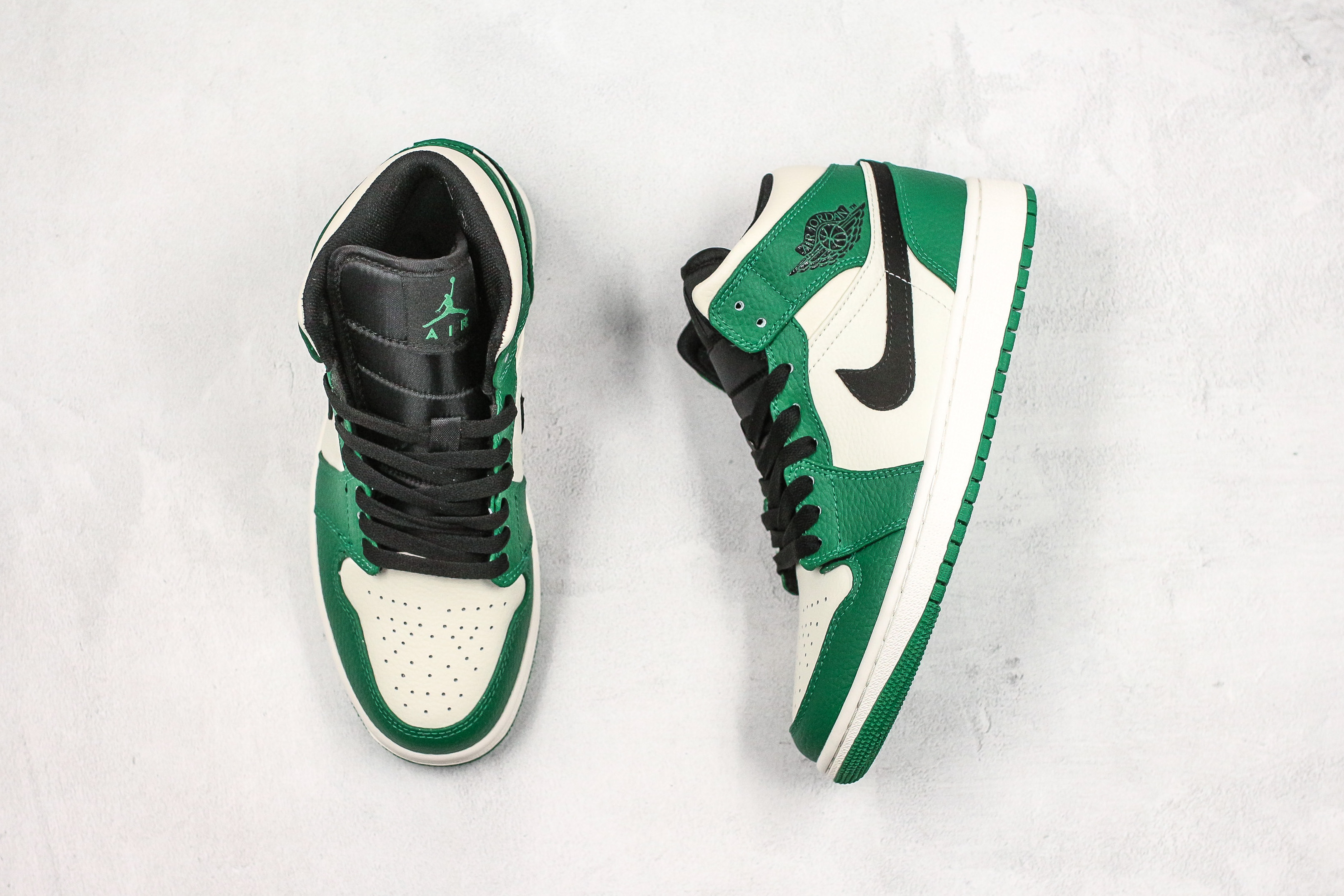 Air Jordan 1 Mid Pine Green