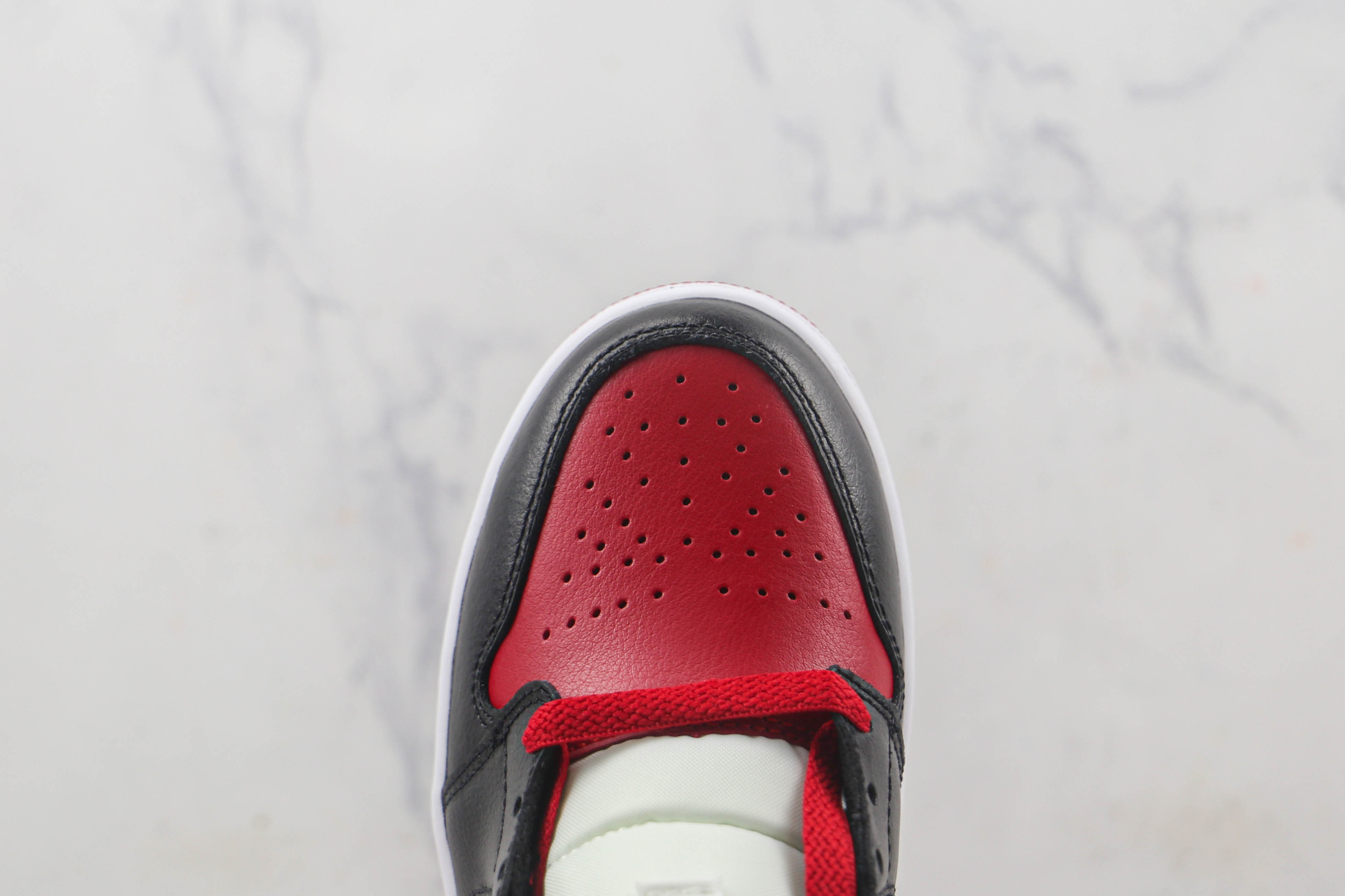 Air Jordan 1 Mid New Chicago