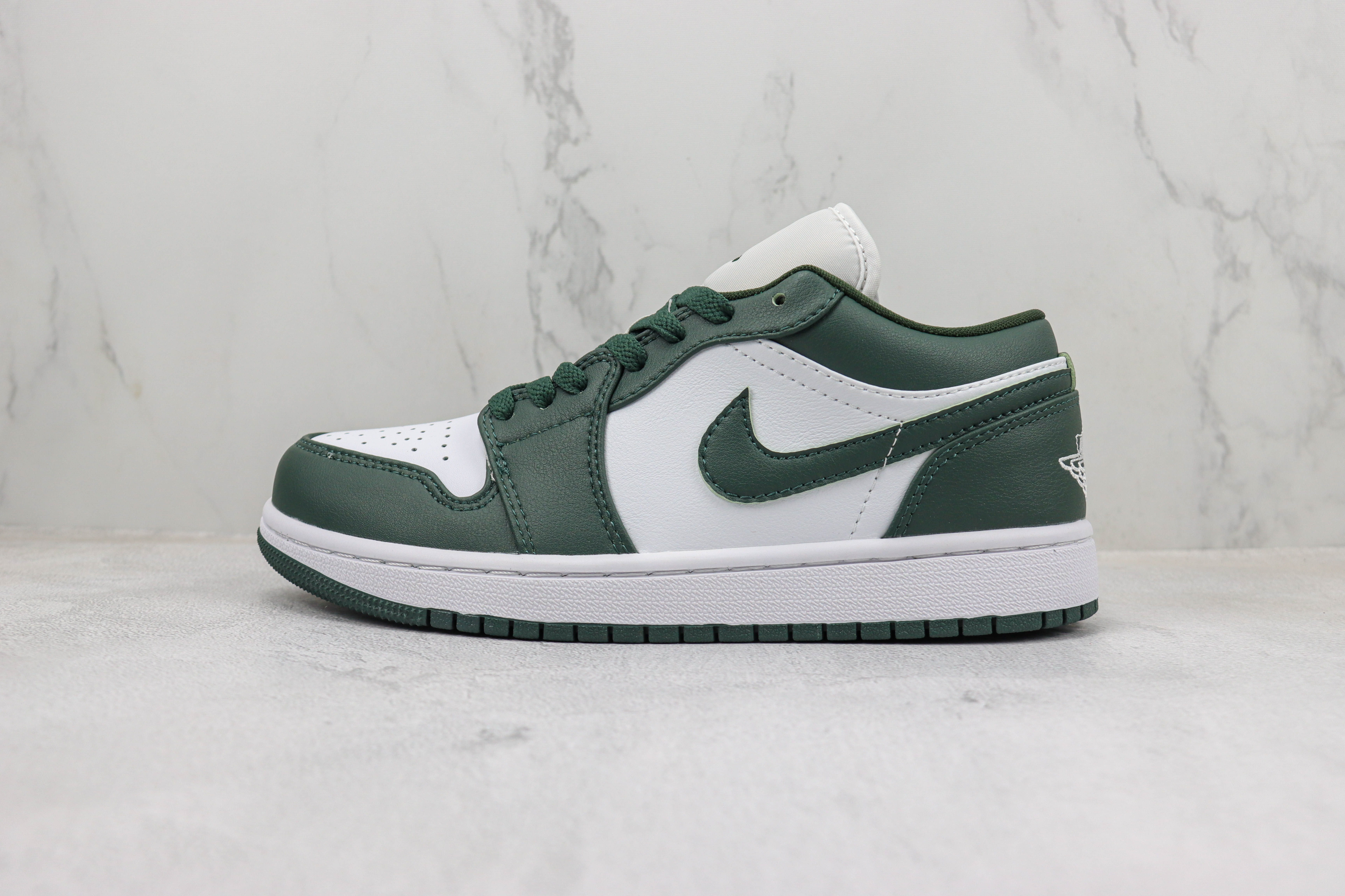 Air Jordan 1 Low Blackish Green