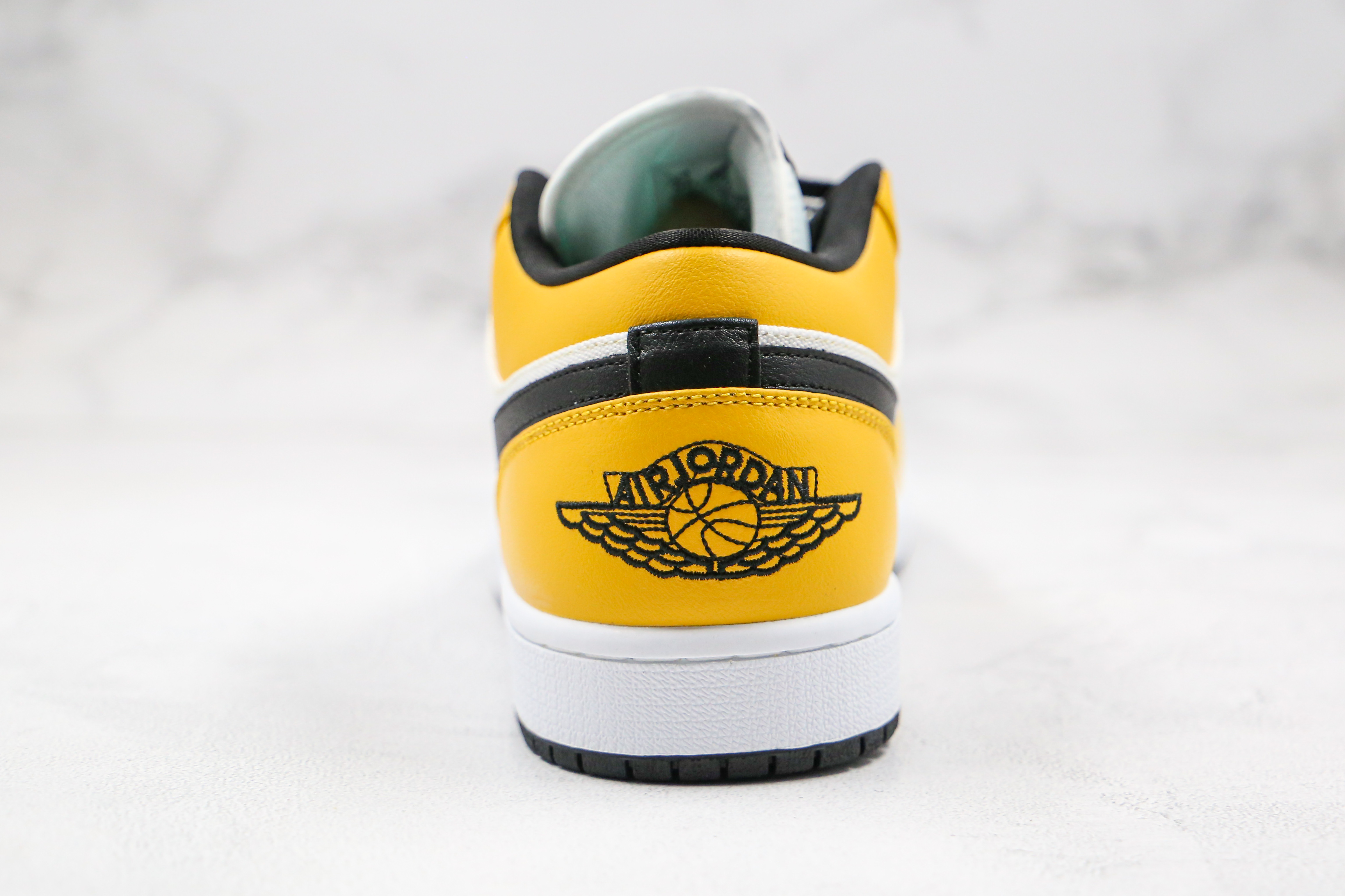 Air Jordan 1 Low Laser Orange