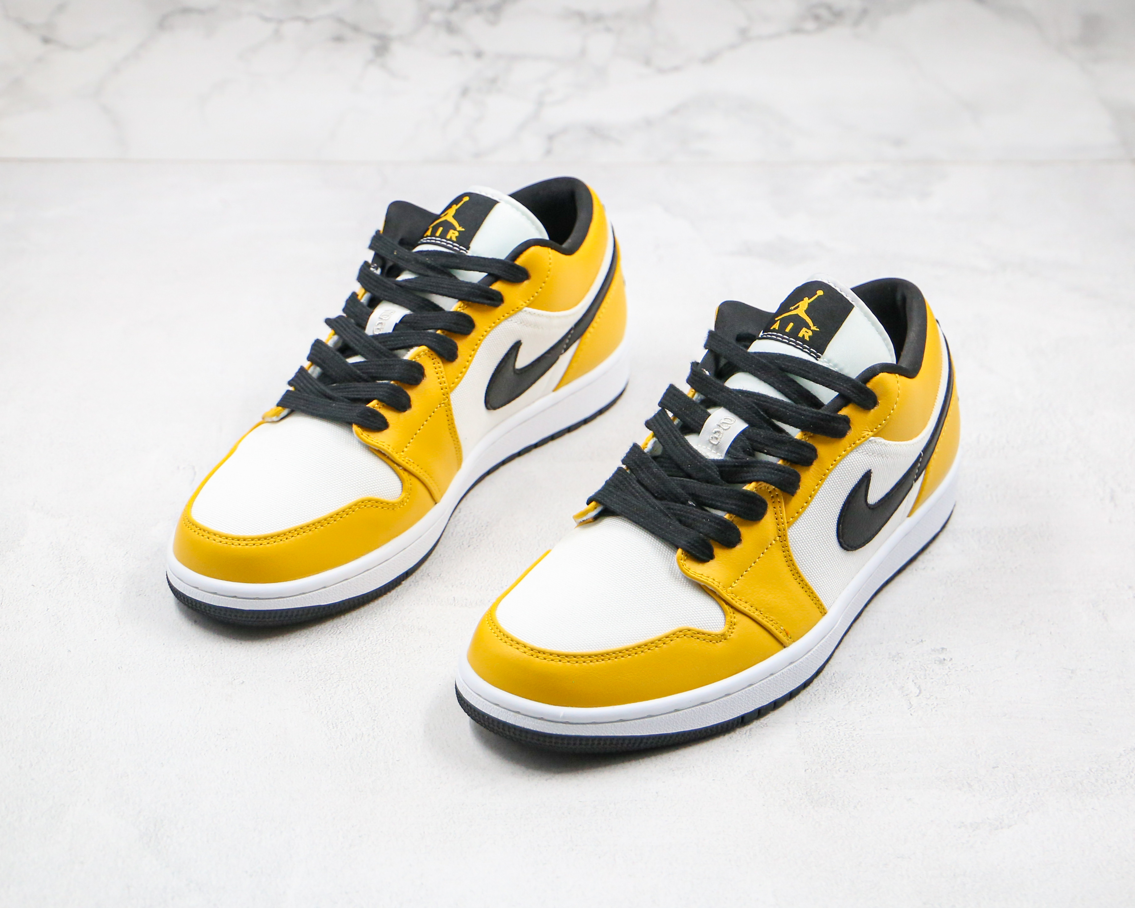 Air Jordan 1 Low Laser Orange