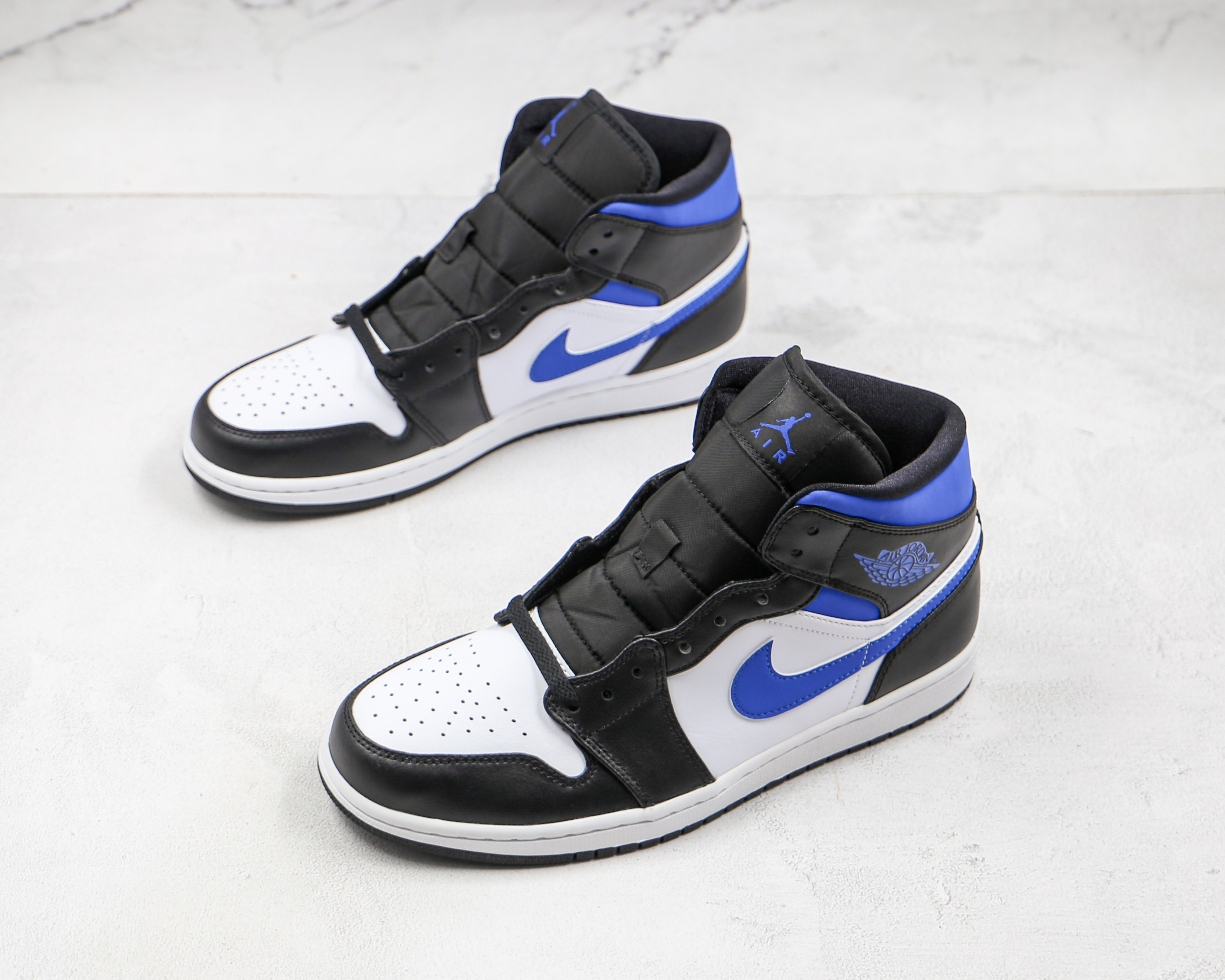 Air Jordan 1 Mid Racer Blue