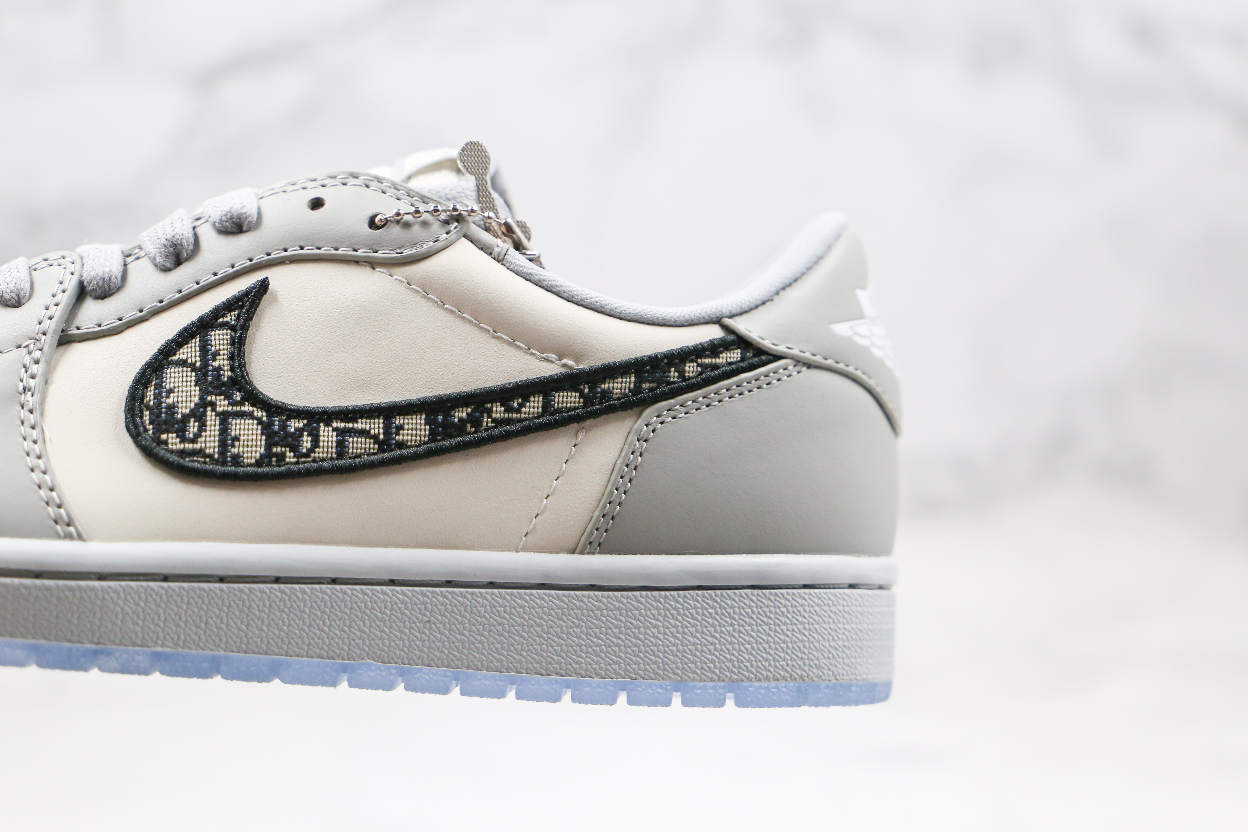 Dior x Air Jordan 1 Low Wolf Grey