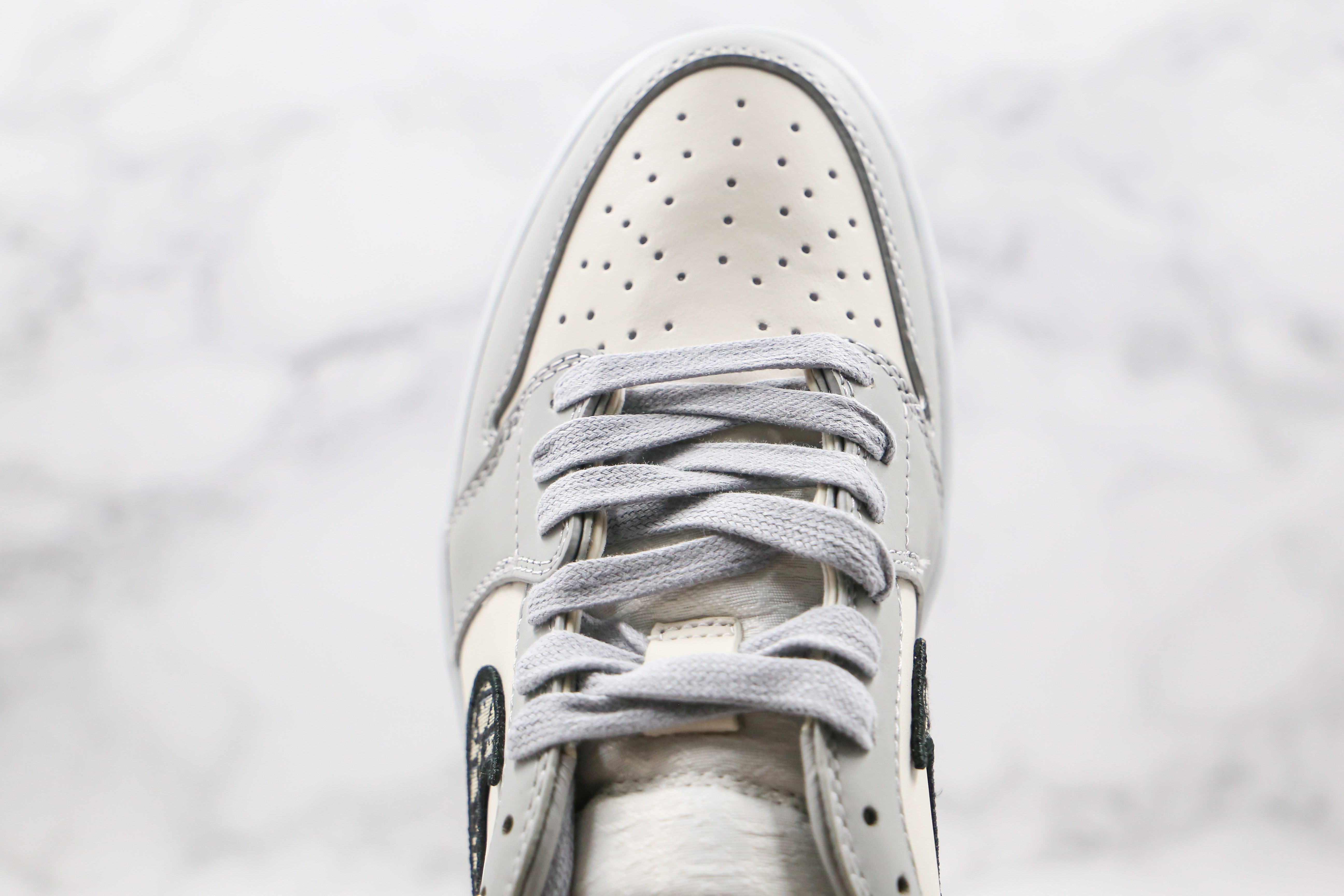 Dior x Air Jordan 1 Low Wolf Grey