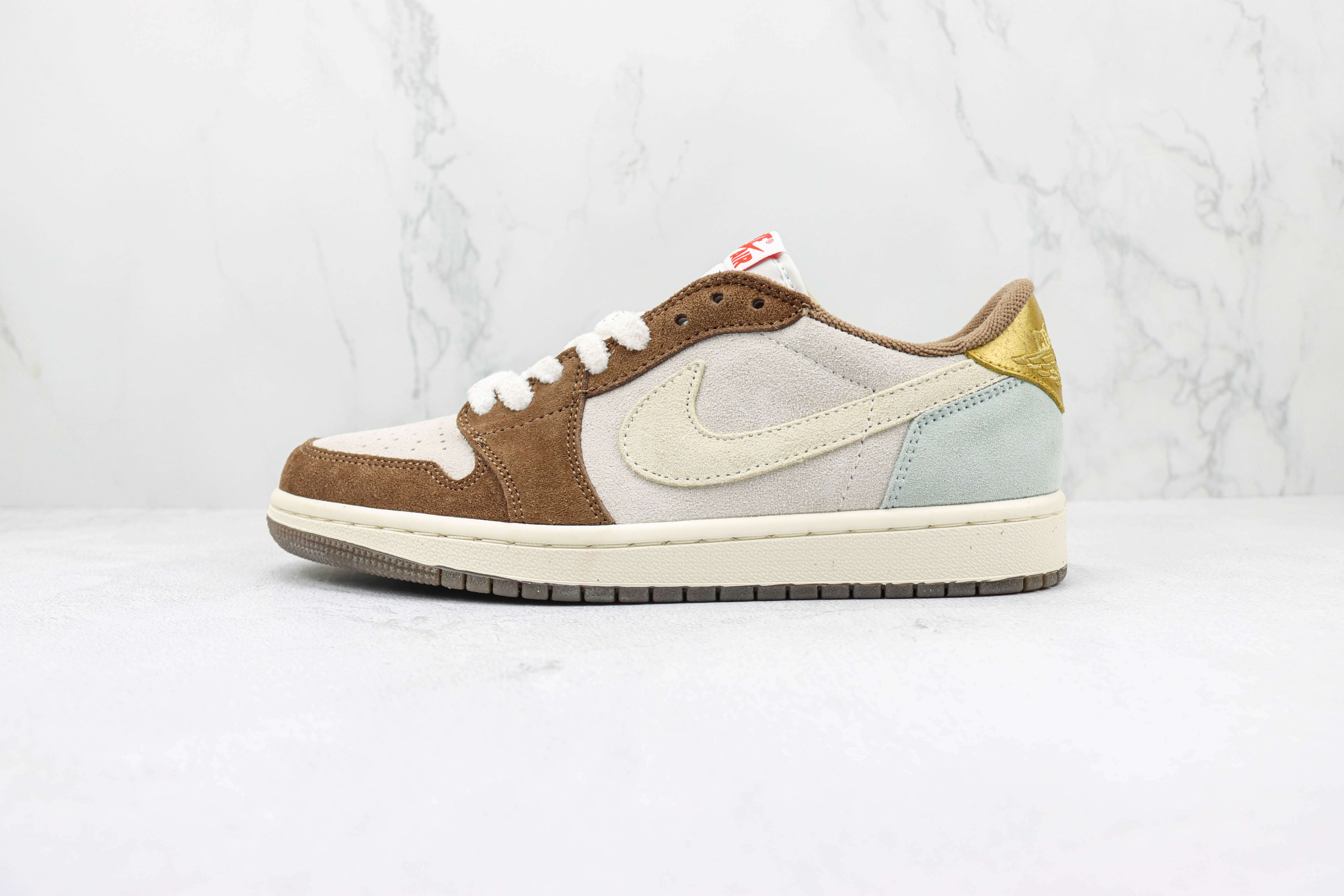 Travis Scott x Air Jordan 1 Low OG “Year of the Rabbit”