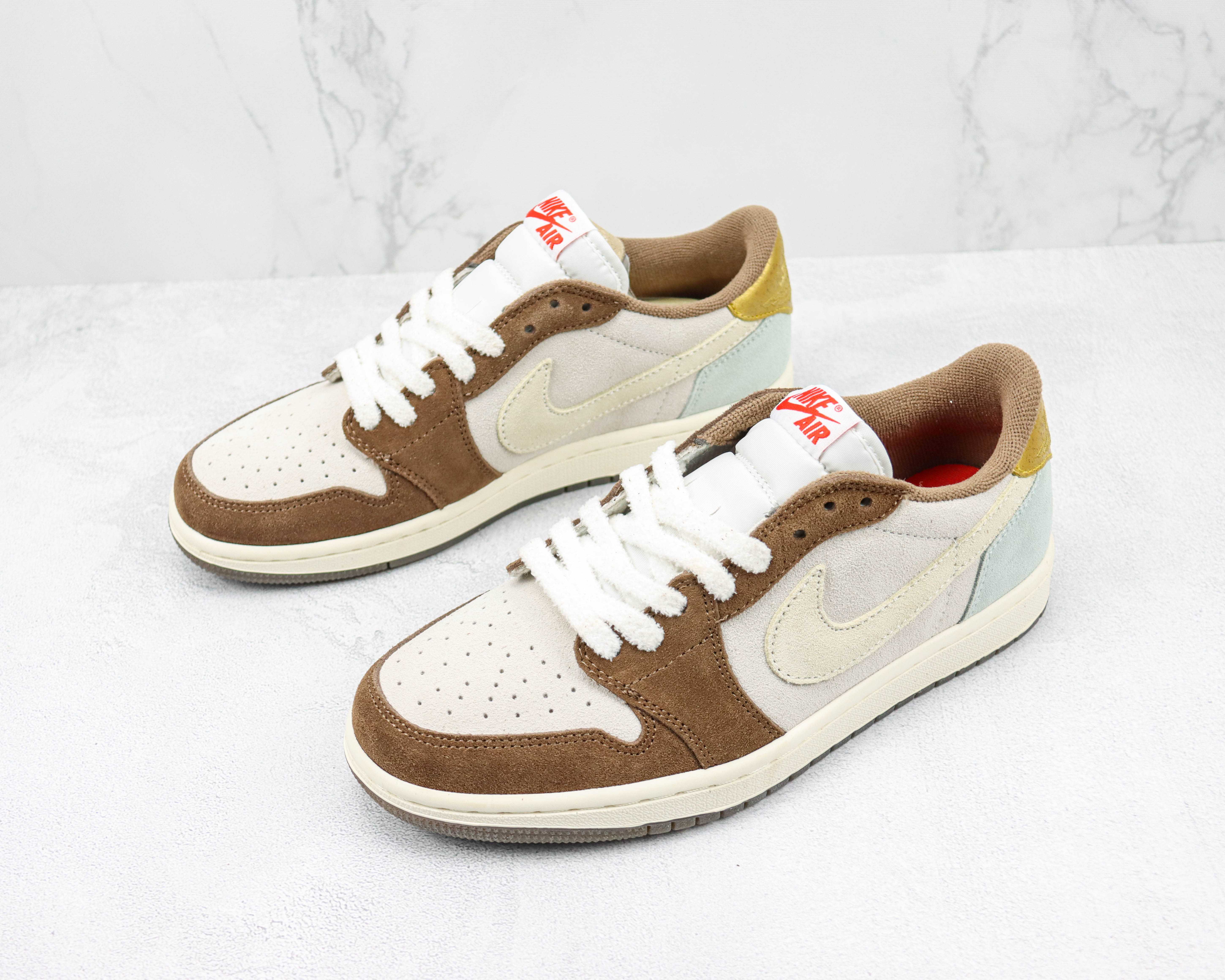 Travis Scott x Air Jordan 1 Low OG “Year of the Rabbit”