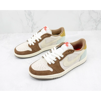 Travis Scott x Air Jordan 1 Low OG “Year of the Rabbit” 02