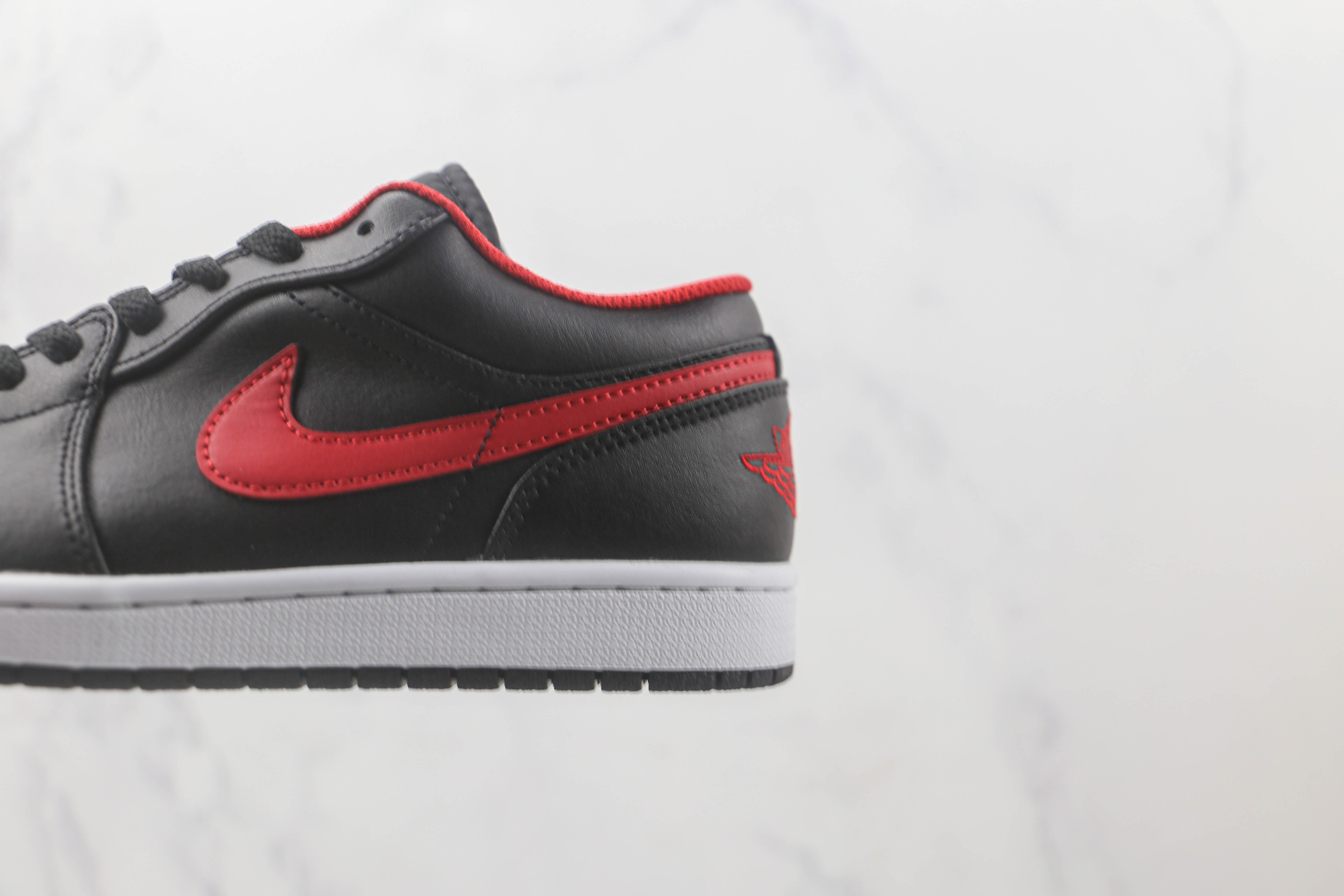 Travis Scott x Air Jordan 1 Low New Black Red