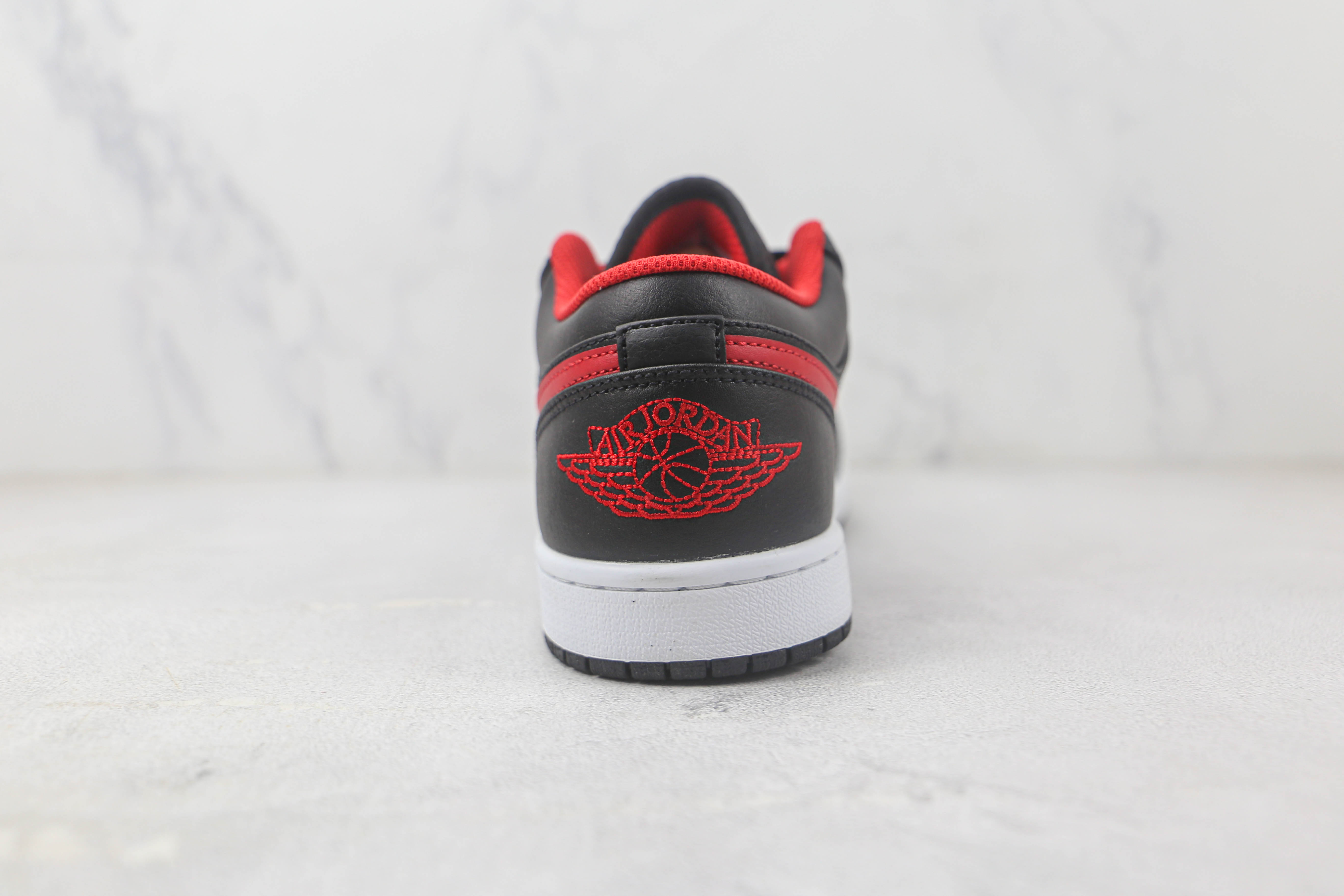 Travis Scott x Air Jordan 1 Low New Black Red