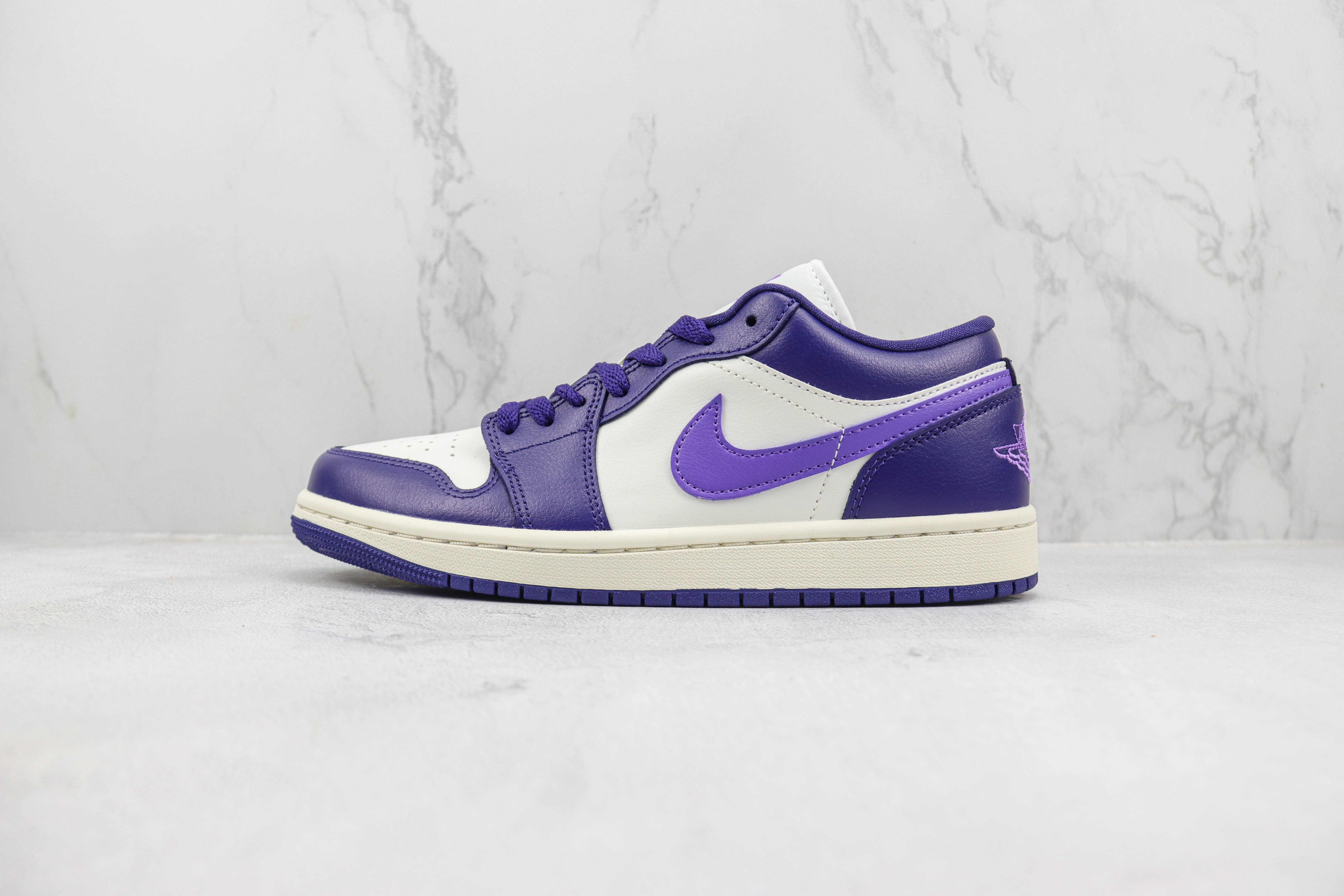 Travis Scott x Air Jordan 1 Low Sail White Purple