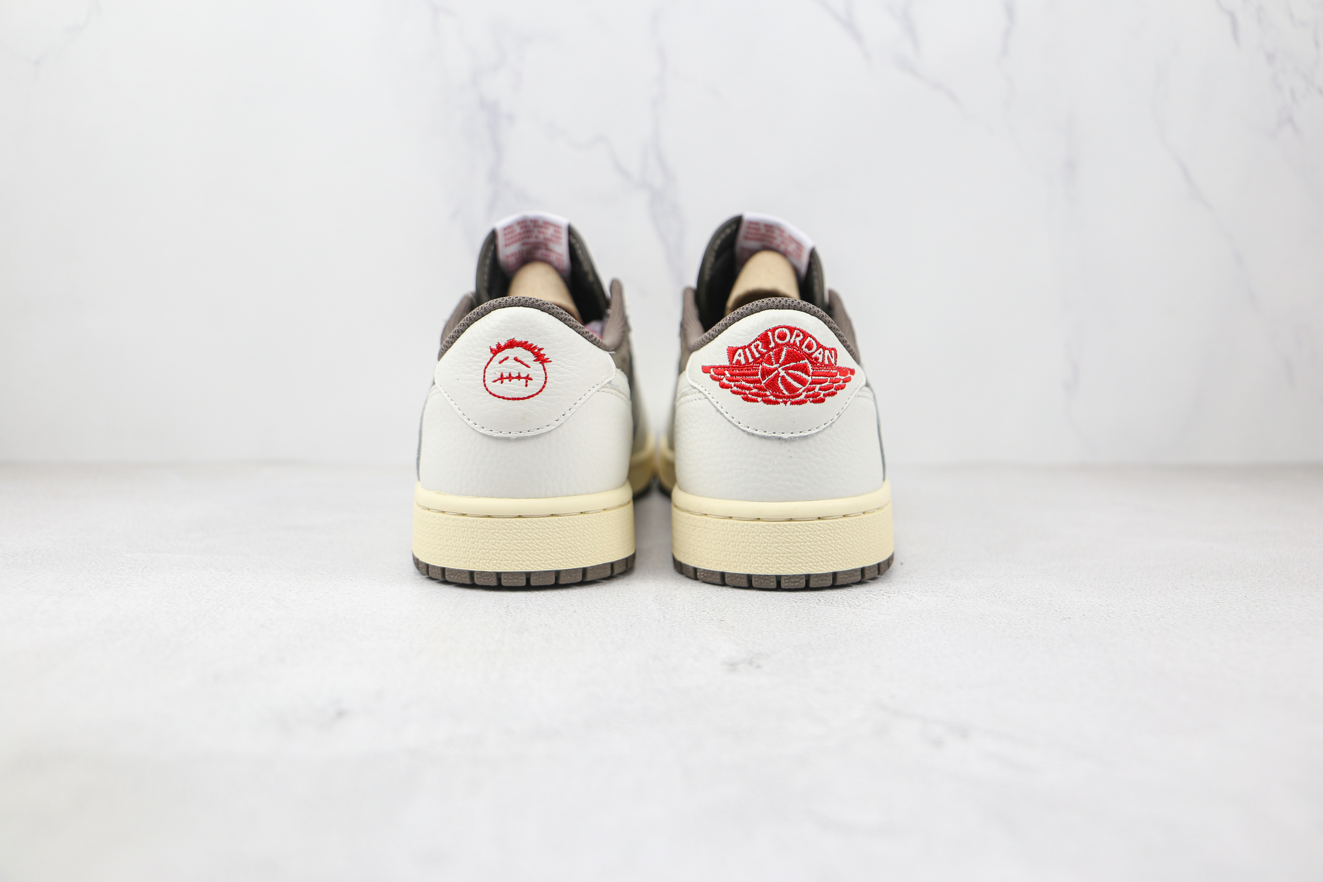 Travis Scott x Air Jordan 1 Low White BrownBarb
