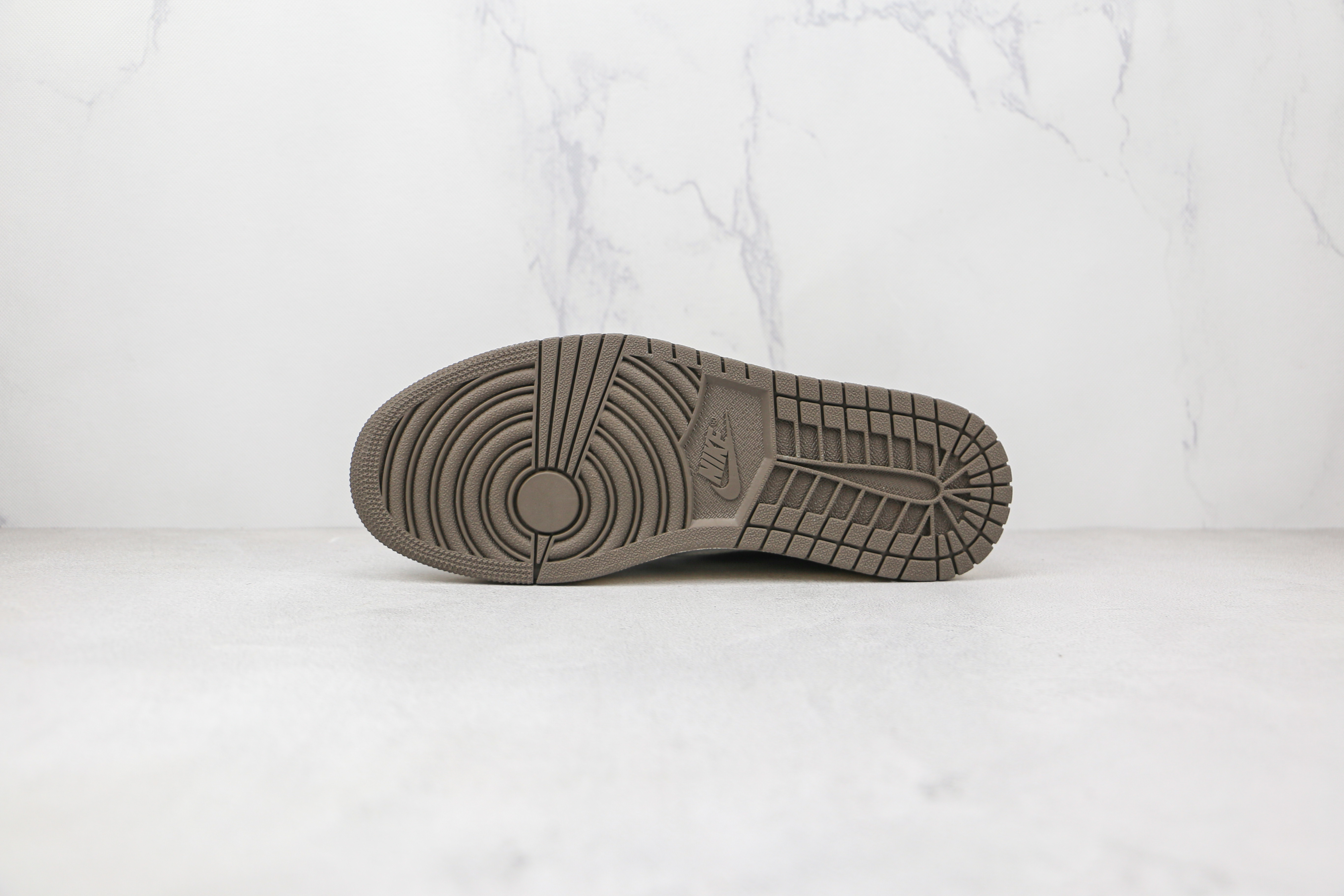 Travis Scott x Air Jordan 1 Low White BrownBarb