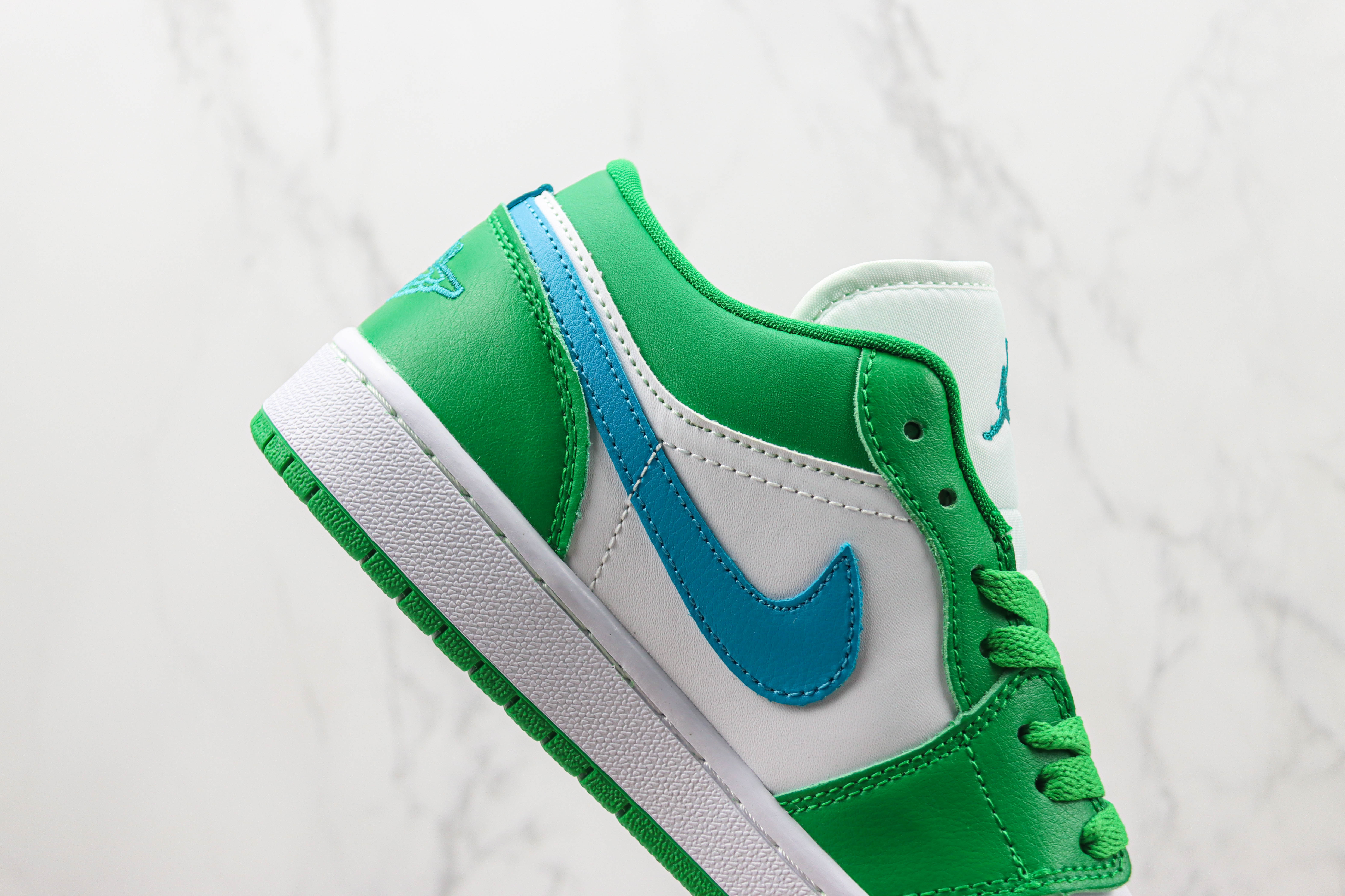 Travis Scott x Air Jordan 1 Low White Green Blue