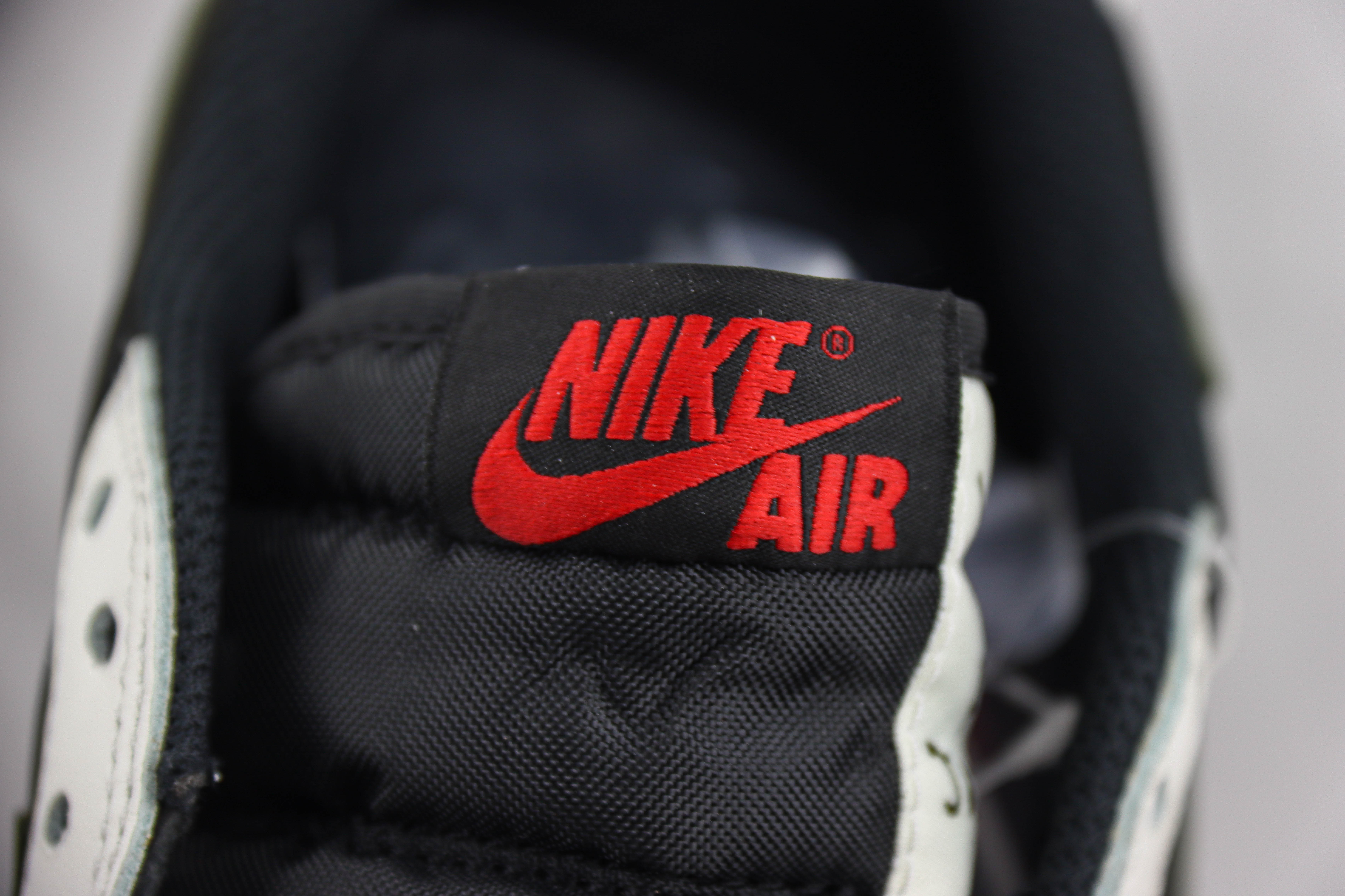 Travis Scott x Air Jordan 1 Low OG Olive