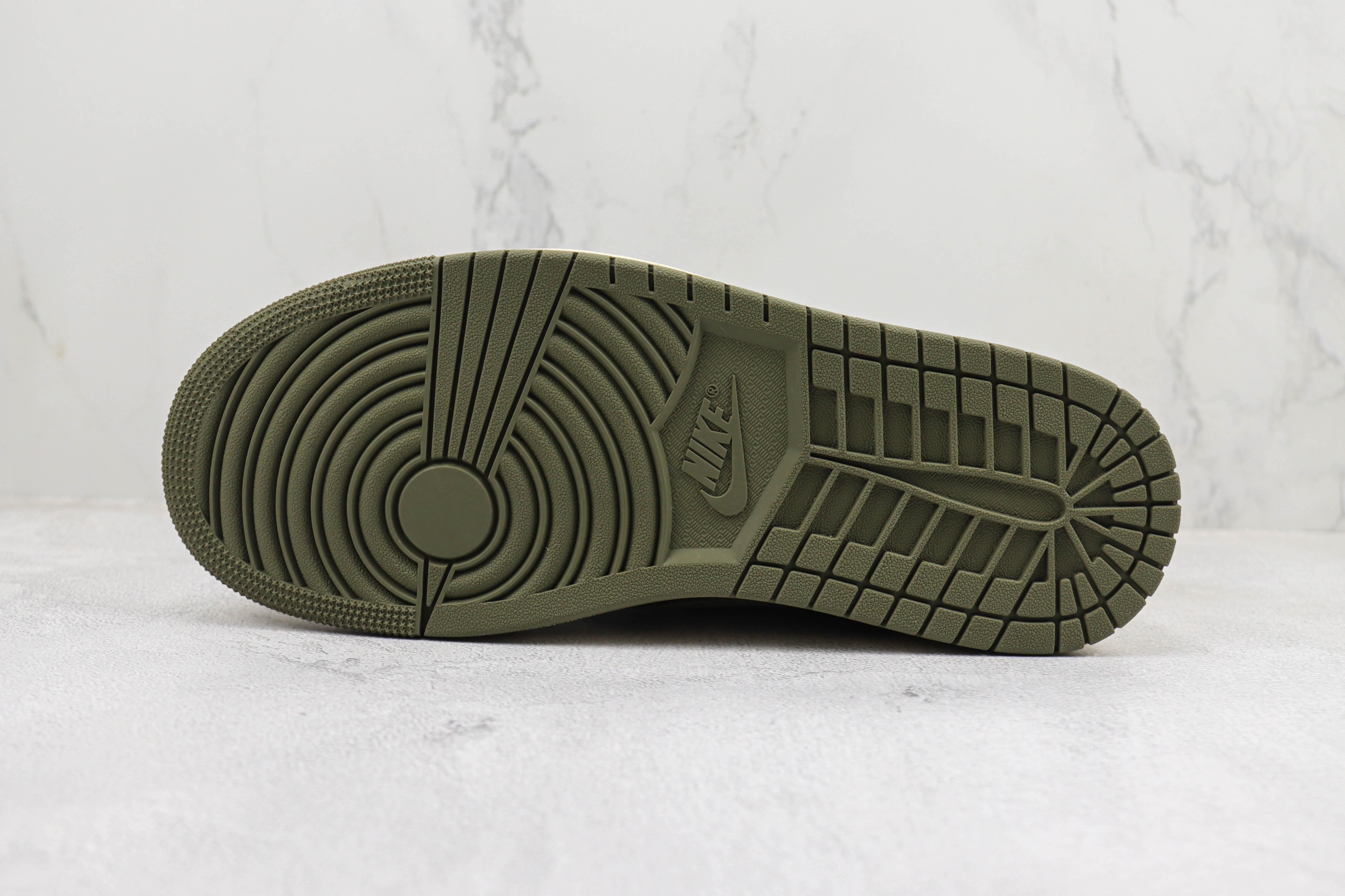 Travis Scott x Air Jordan 1 Low OG Olive