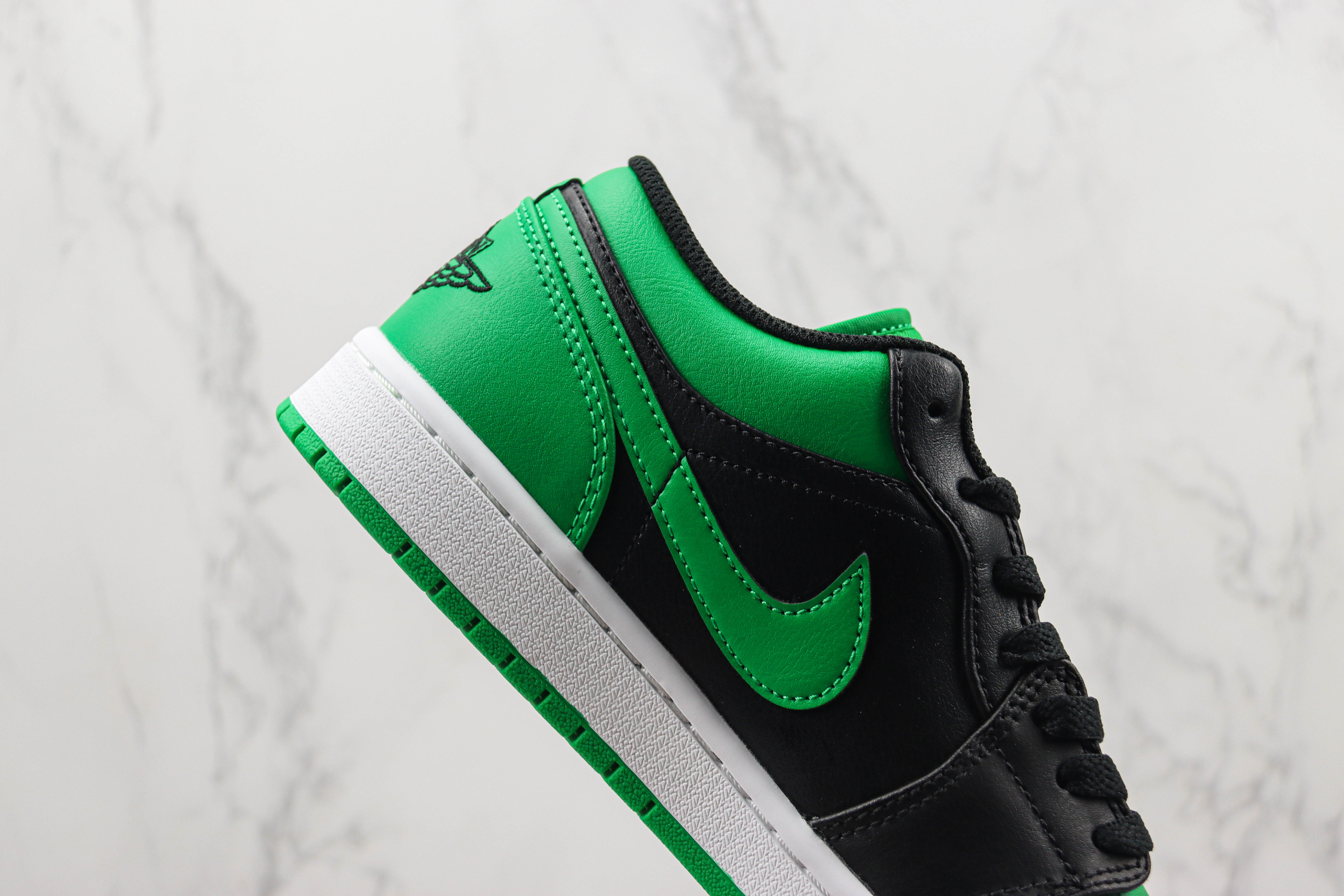 Air Jordan 1 Low “Lucky Green”Black Green Toes