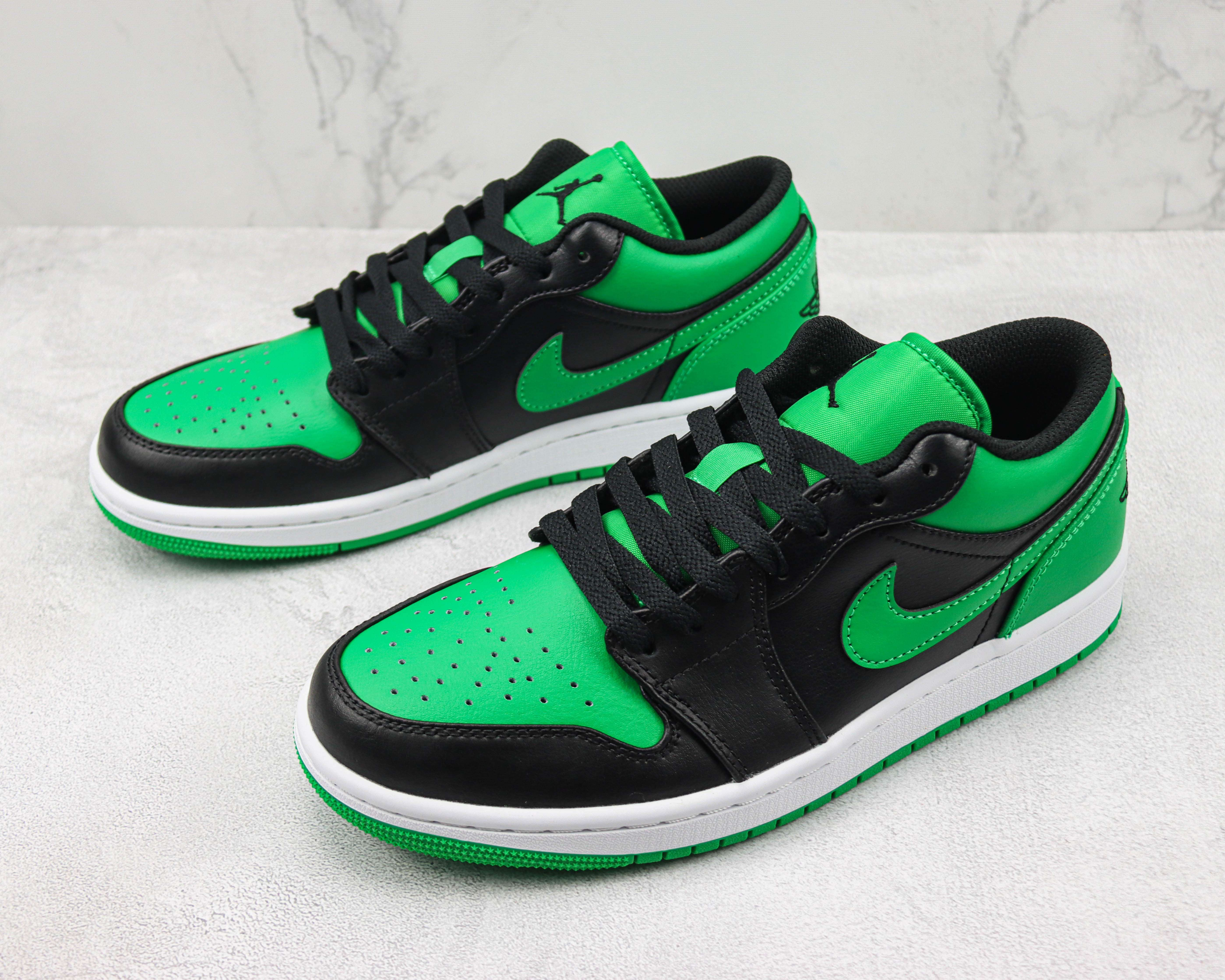 Air Jordan 1 Low “Lucky Green”Black Green Toes