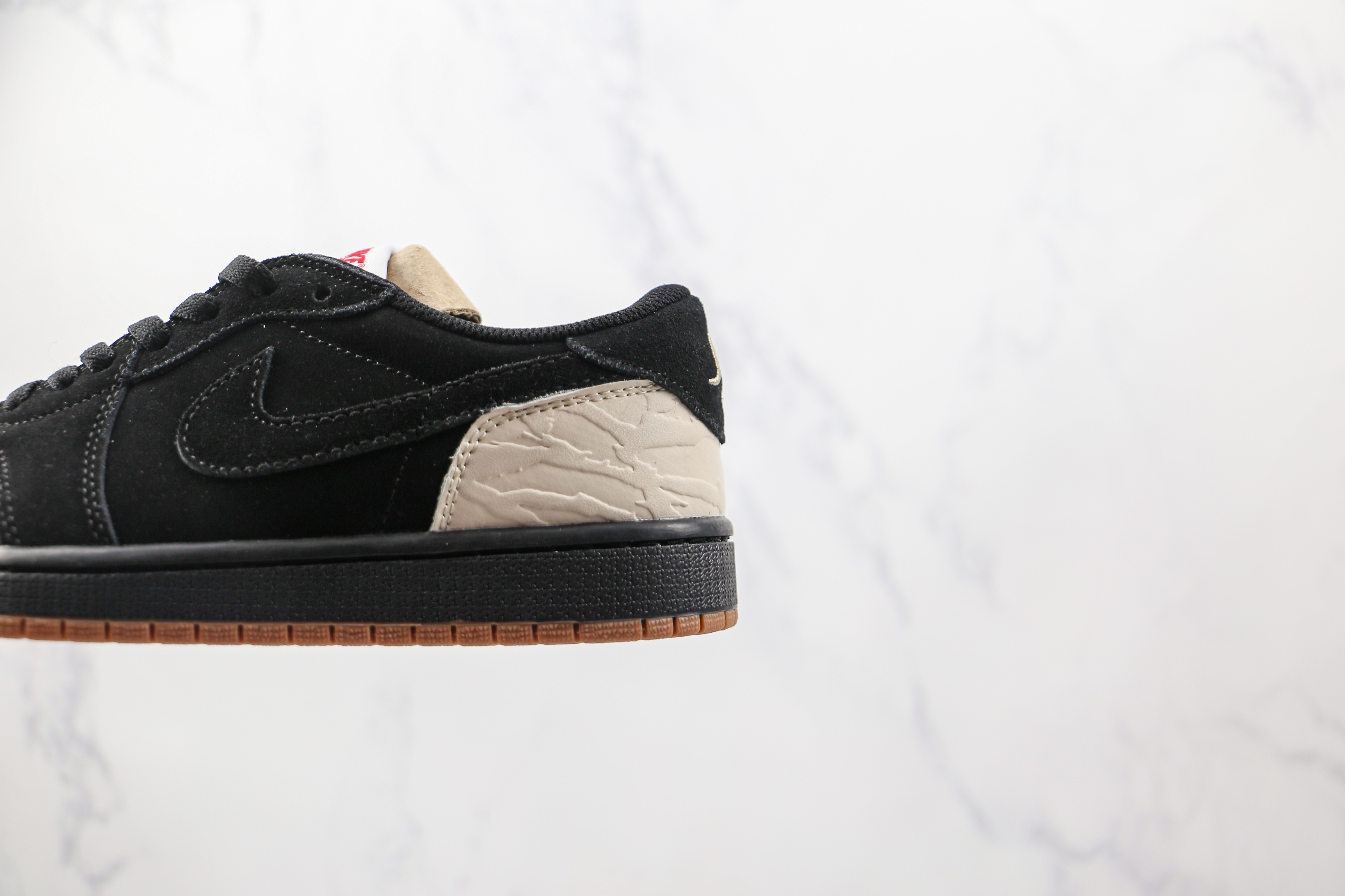 Air Jordan 1 Low Carnivore