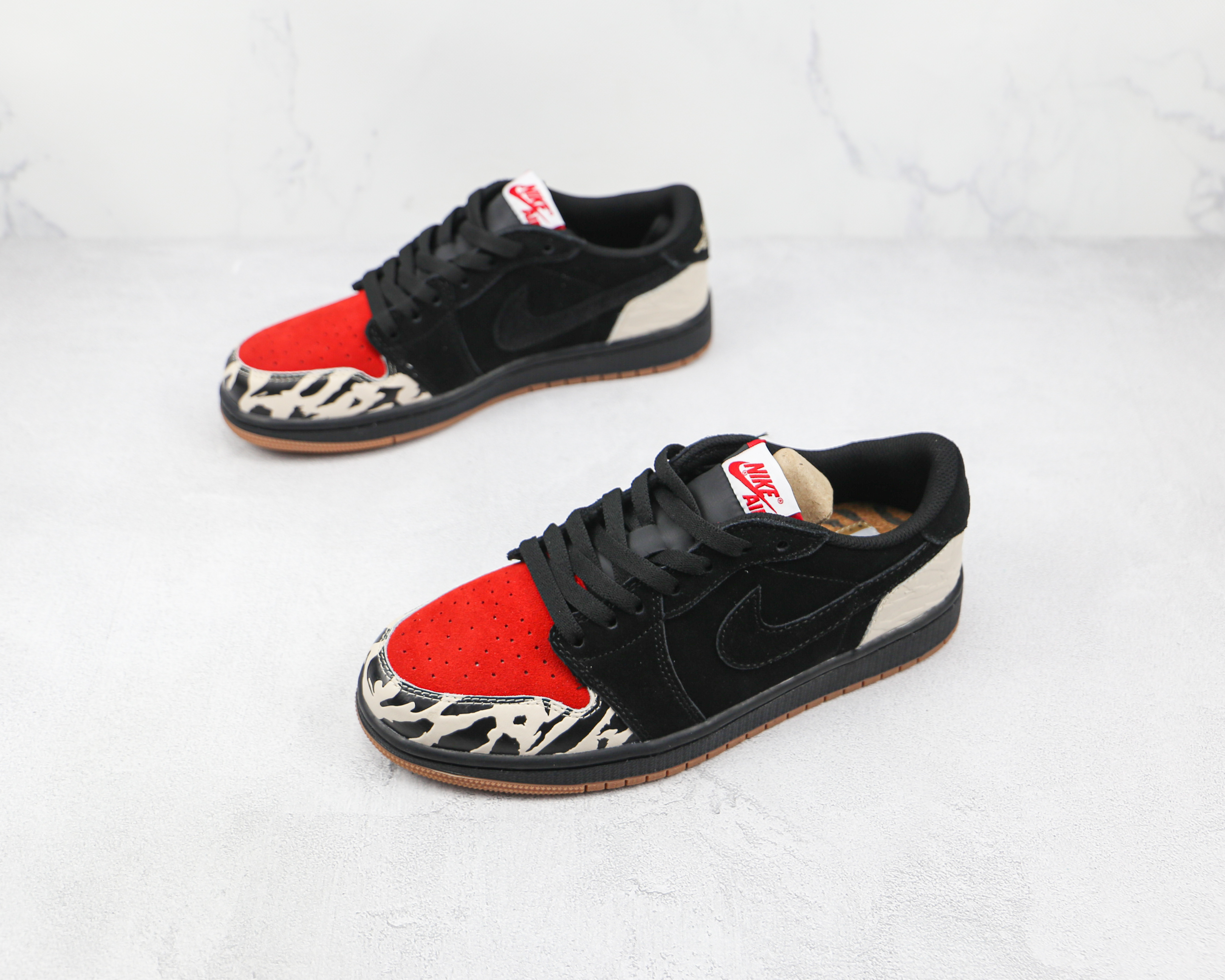 Air Jordan 1 Low Carnivore