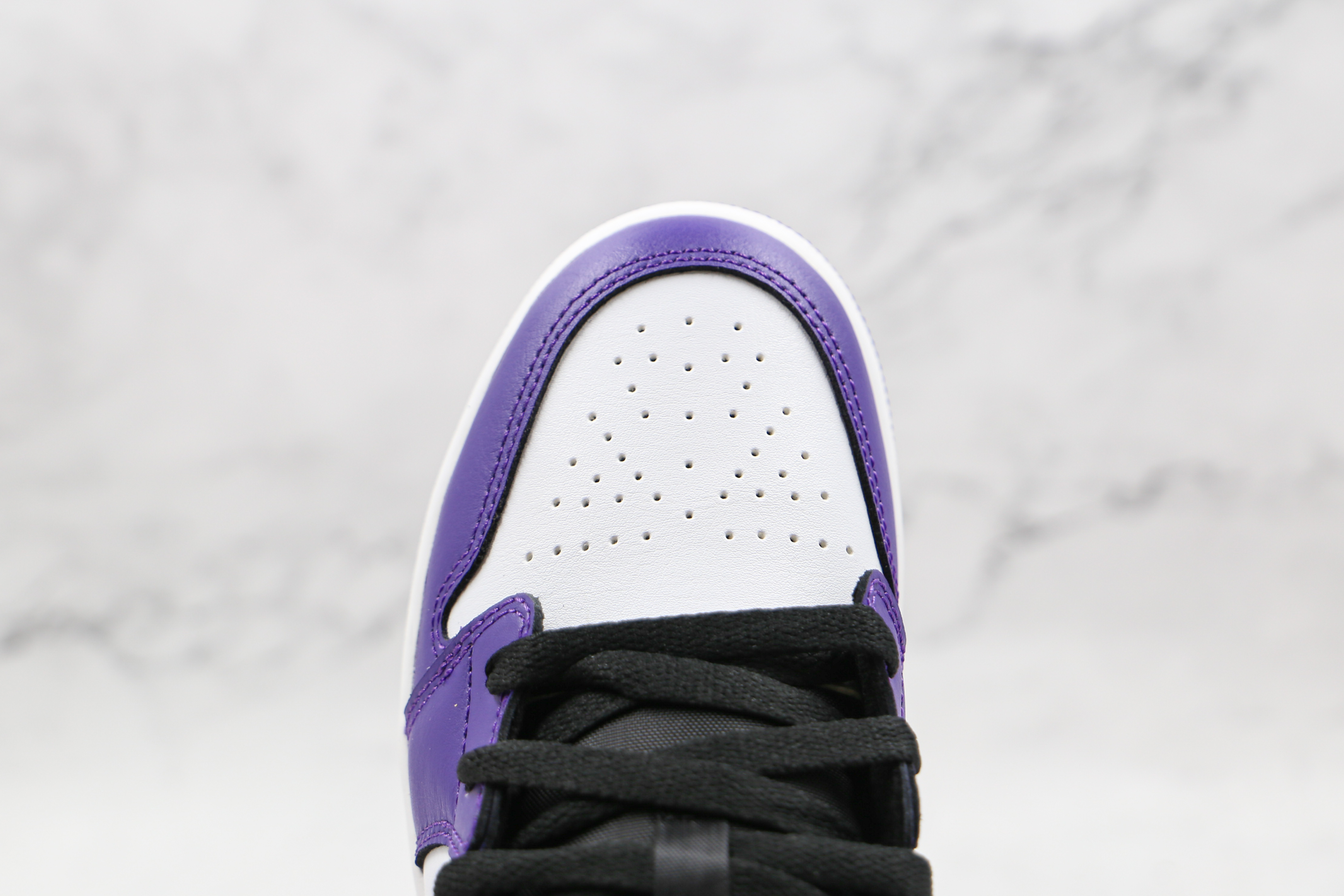 Air Jordan 1 Low Court Purple