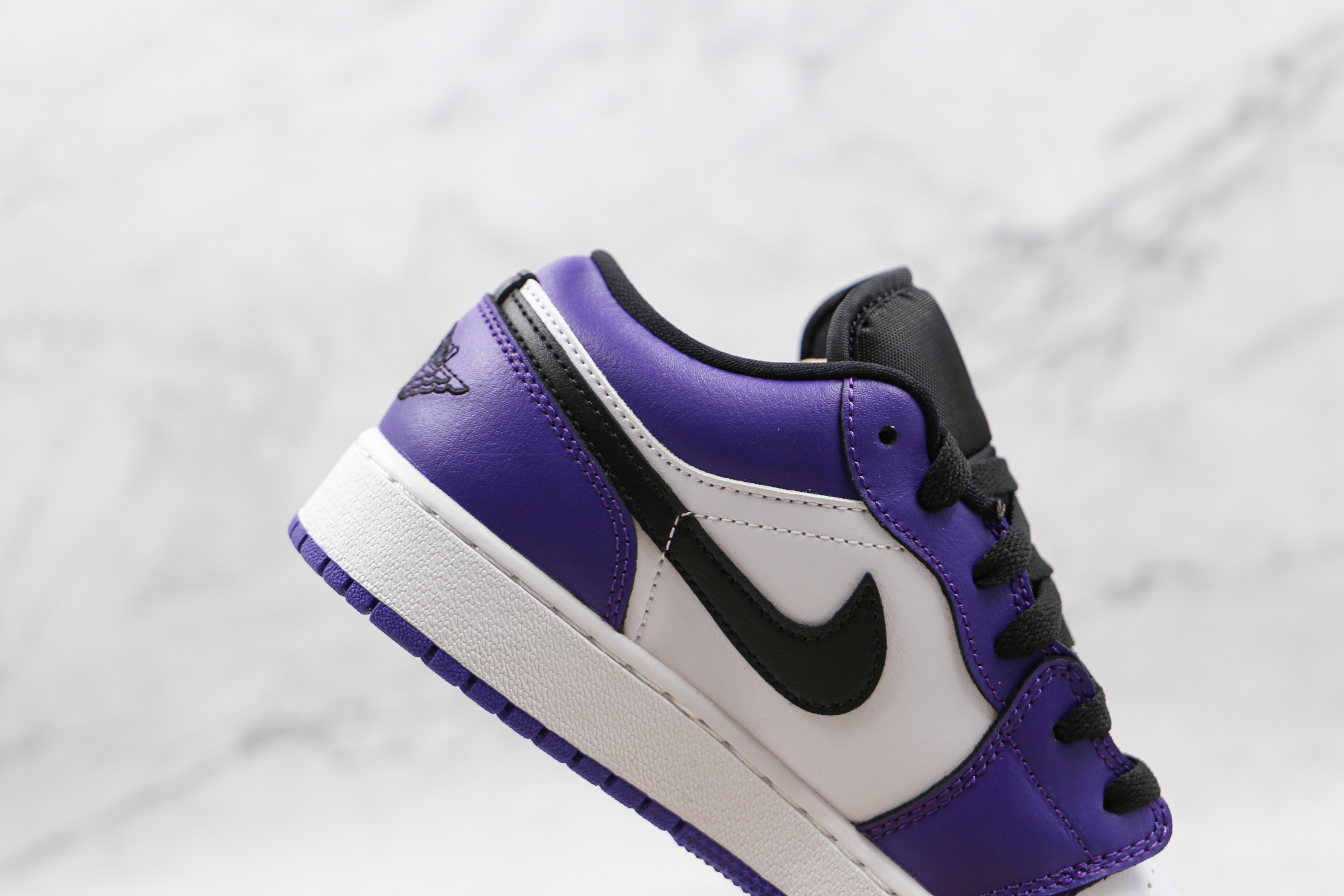 Air Jordan 1 Low Court Purple
