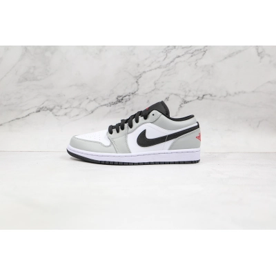 Air Jordan 1 Low Light Smoke Grey 01