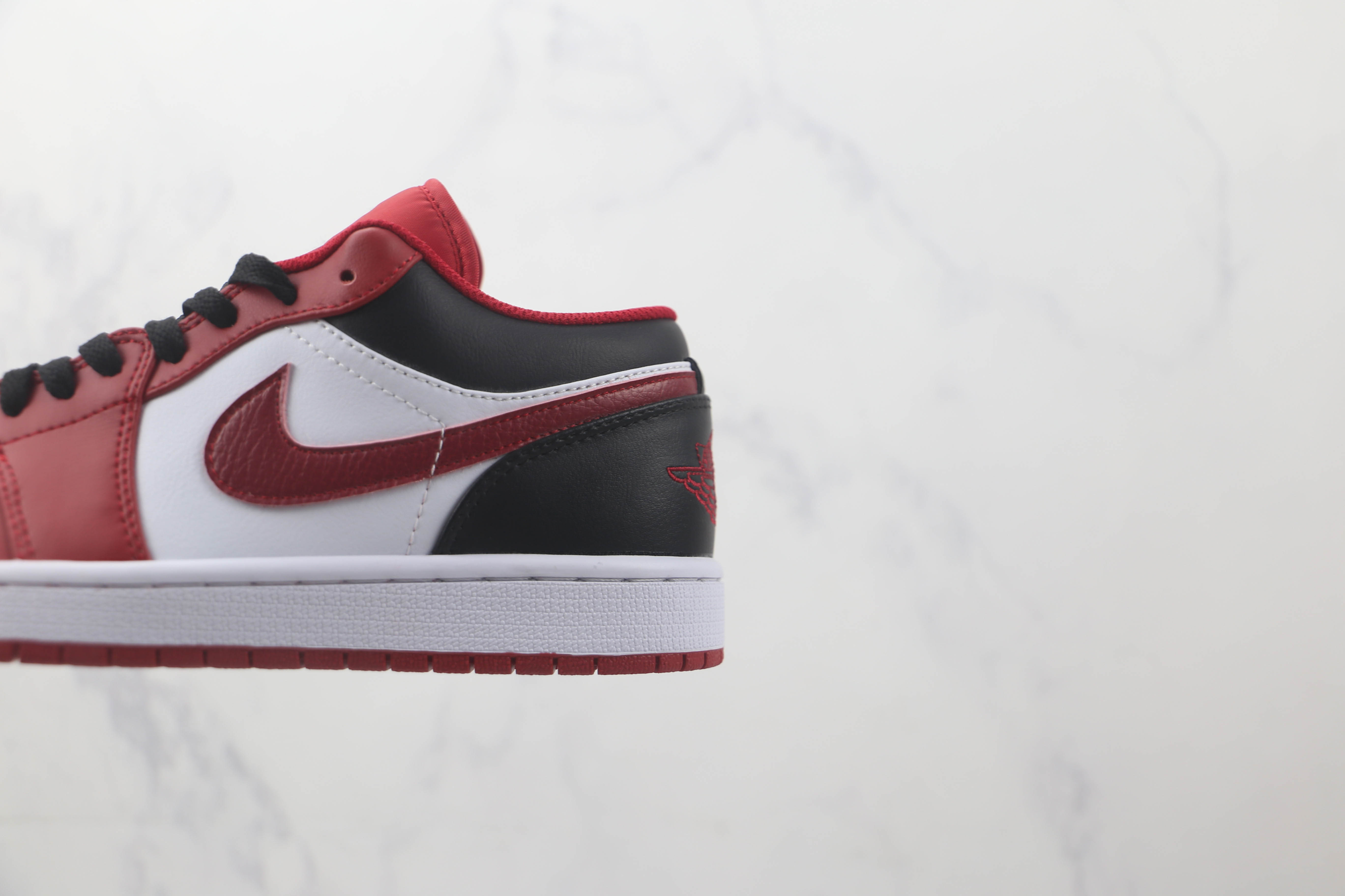 Air Jordan 1 Low Red, white And Black