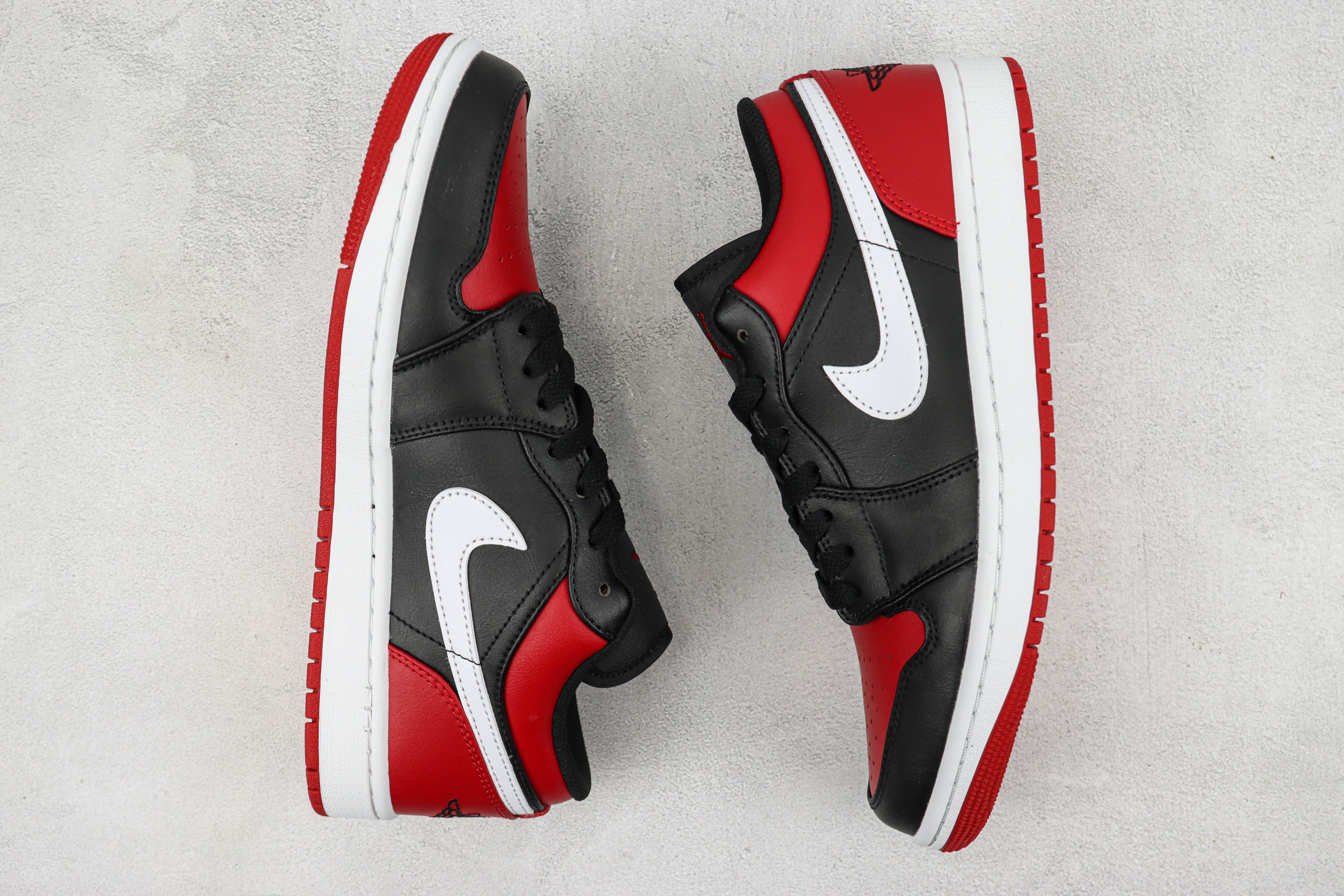 Air Jordan 1 Low Retro Black Red