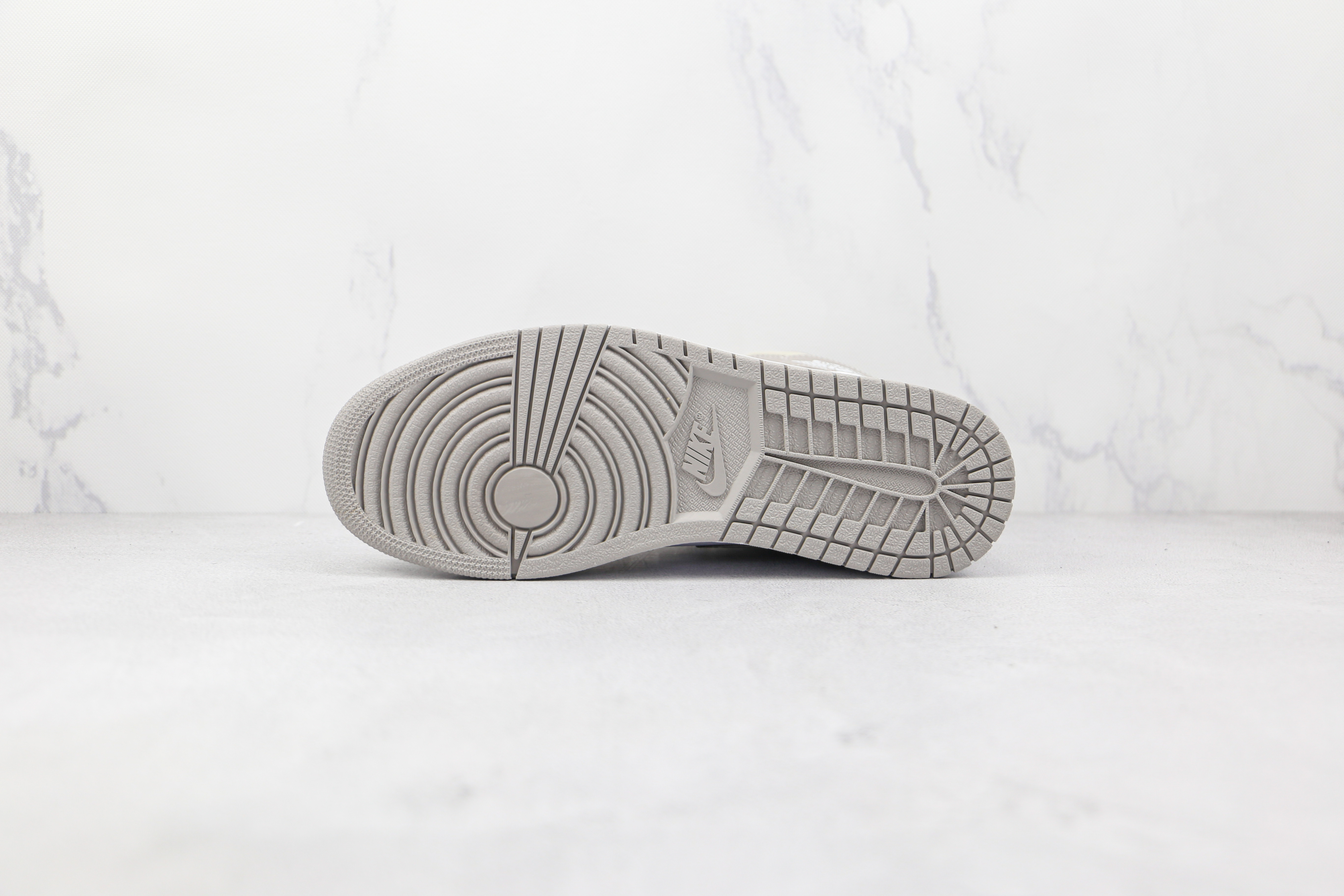 Air Jordan 1 Light Bone Color