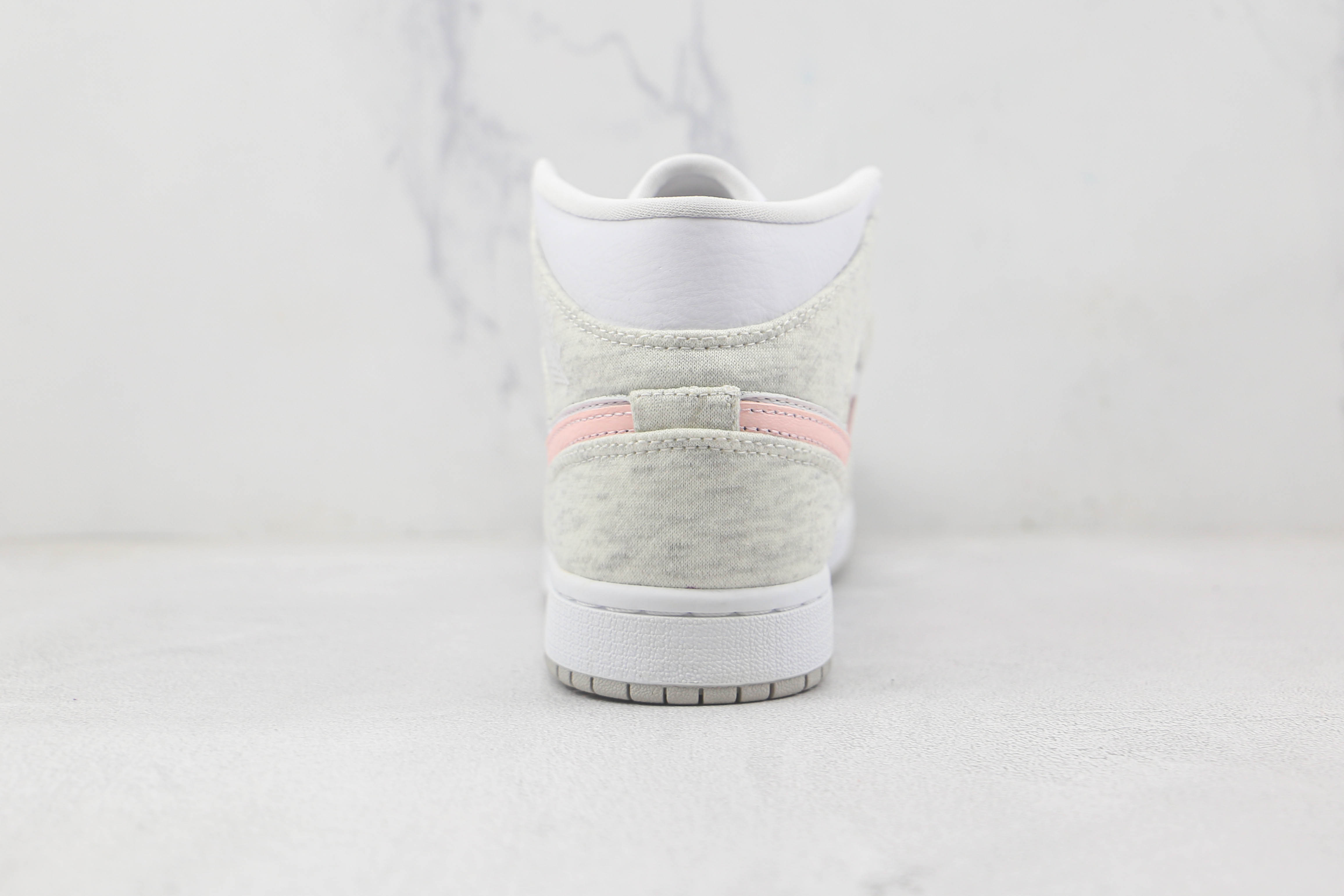 Air Jordan 1 White Ash Powder