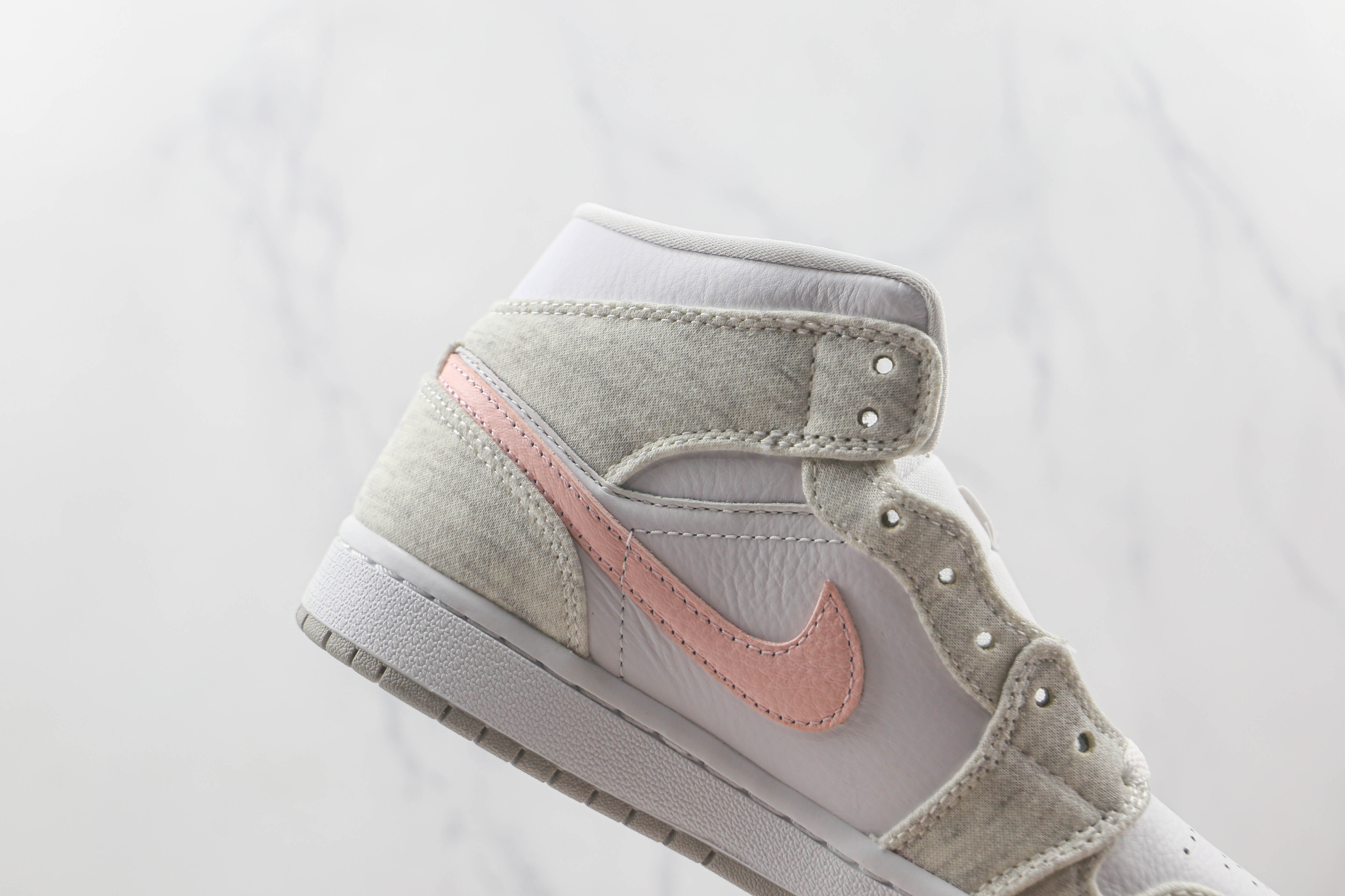 Air Jordan 1 White Ash Powder
