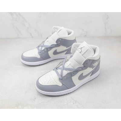 Air Jordan 1 White Soot 02